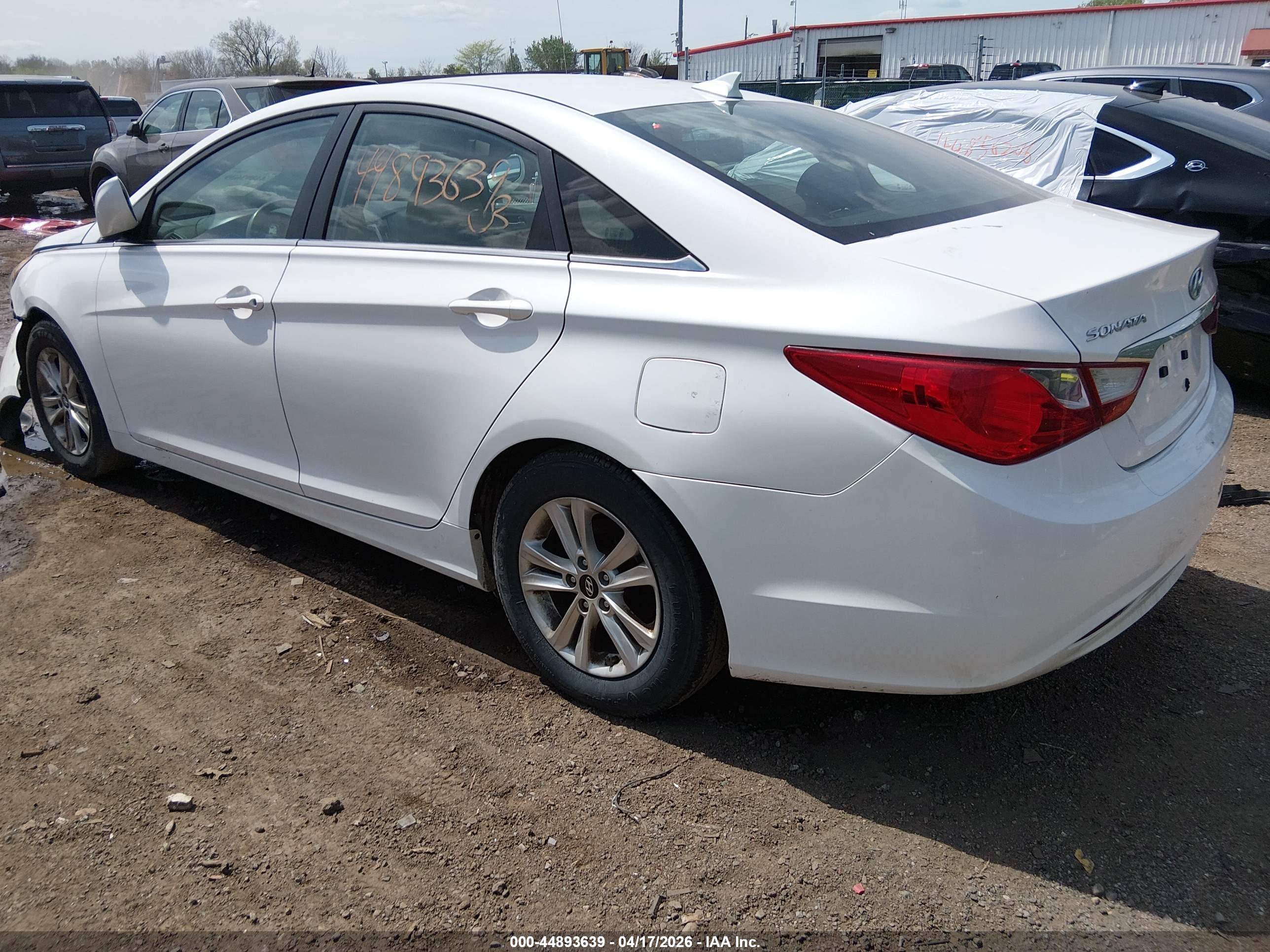 HYUNDAI SONATA image 3