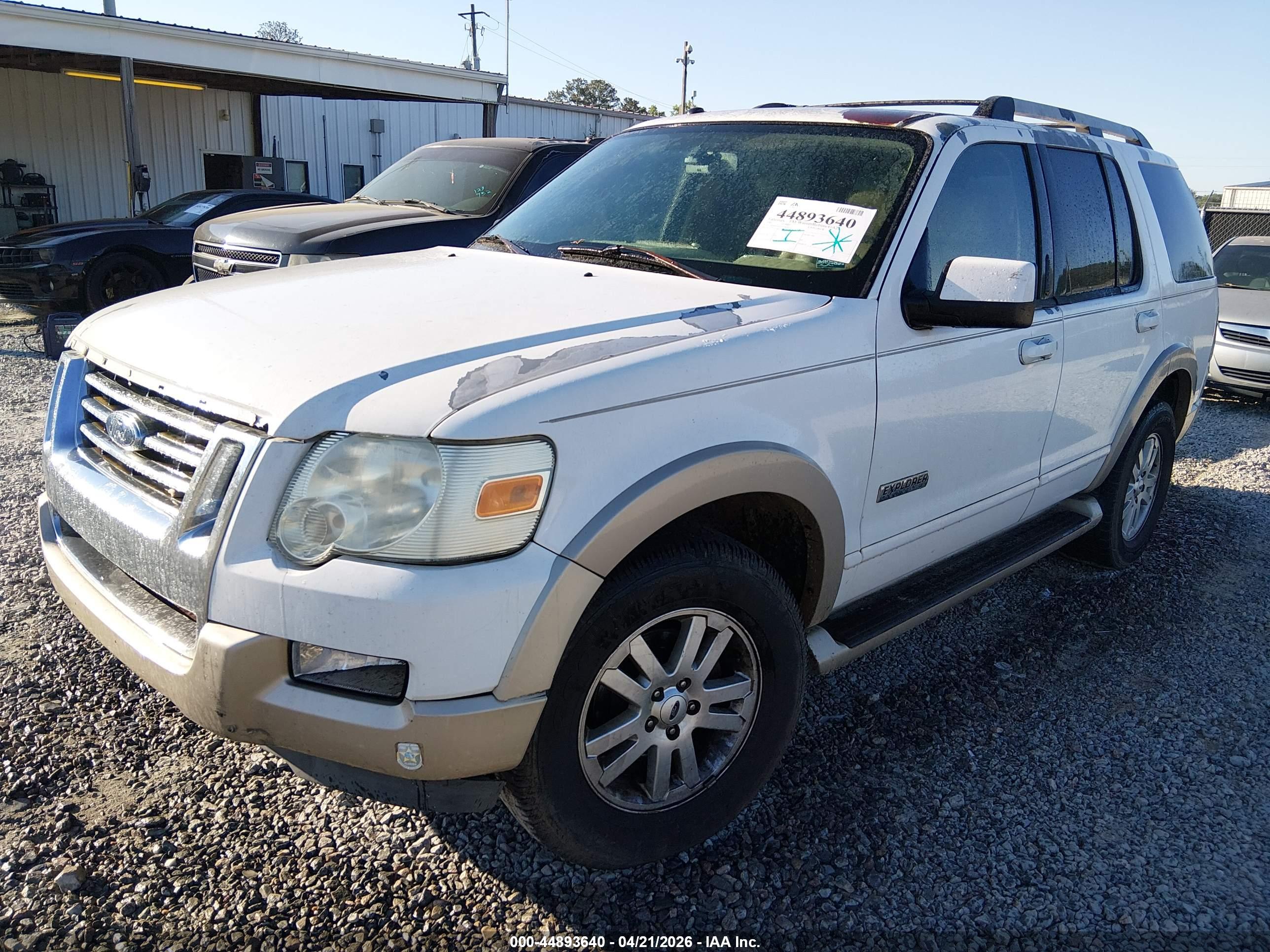 FORD EXPLORER image 2
