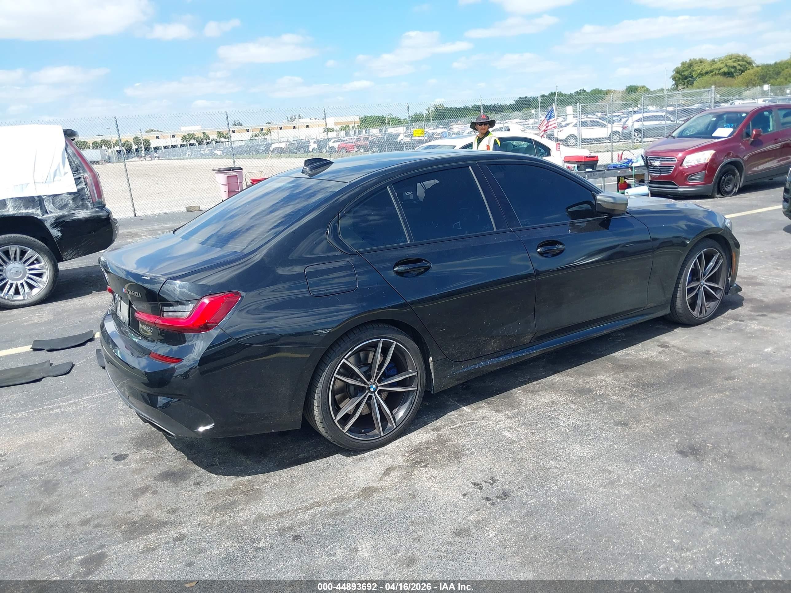 BMW M340I image 4