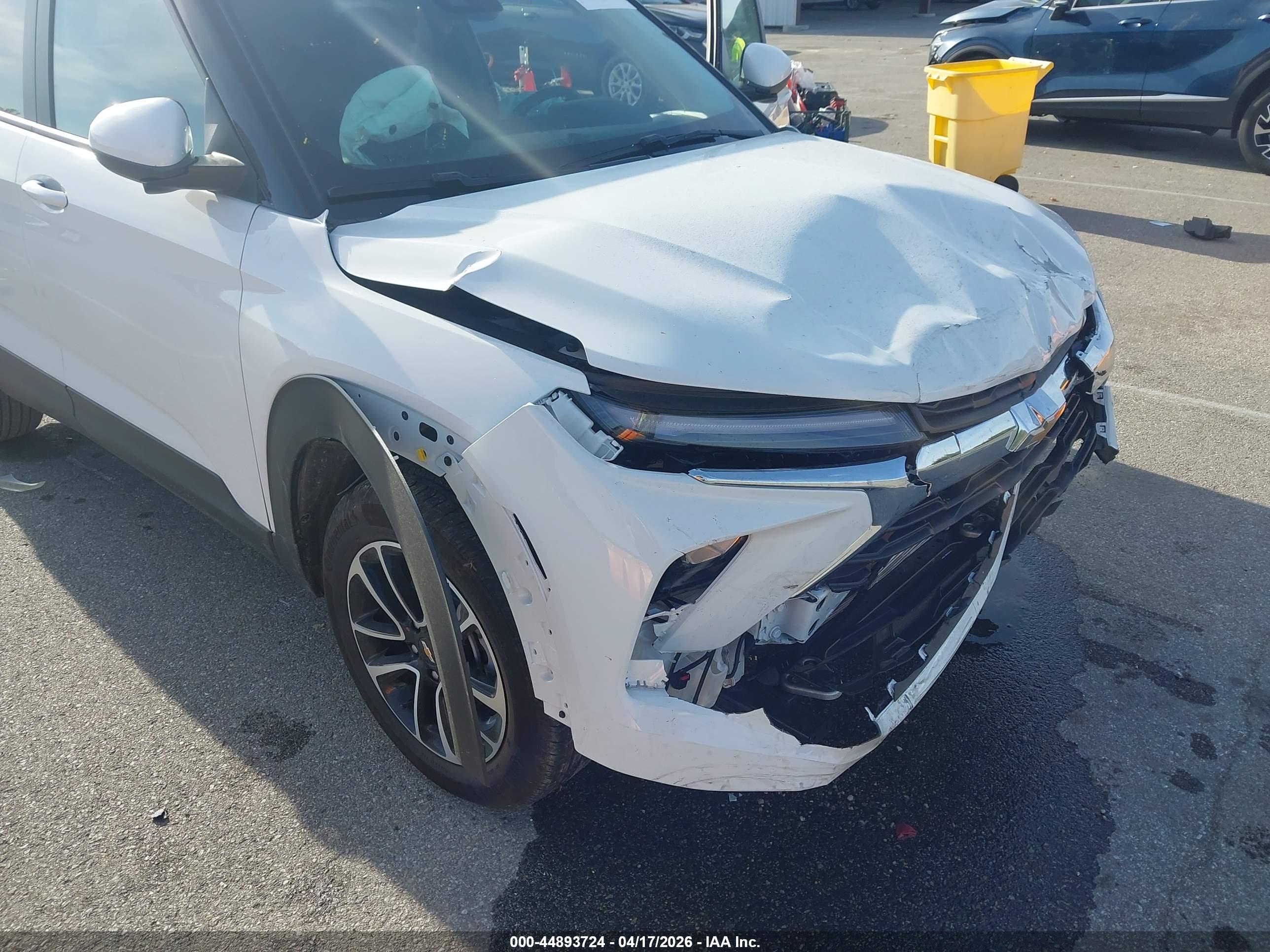 CHEVROLET TRAILBLAZER image 6
