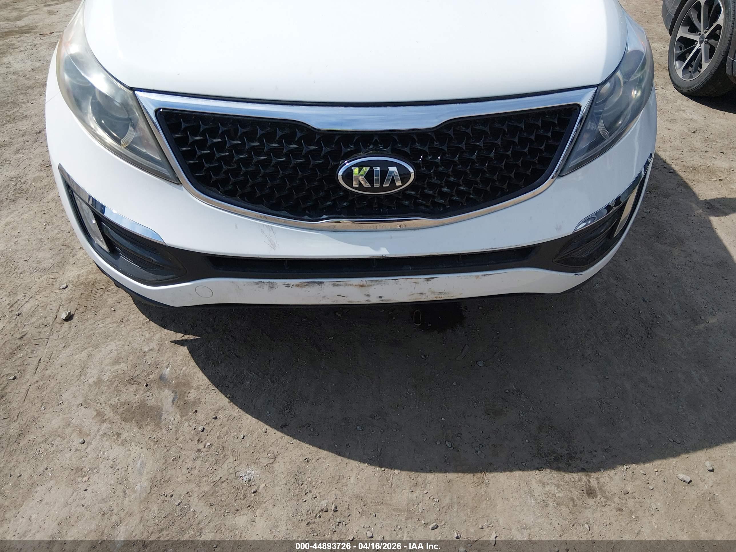 KIA SPORTAGE image 6