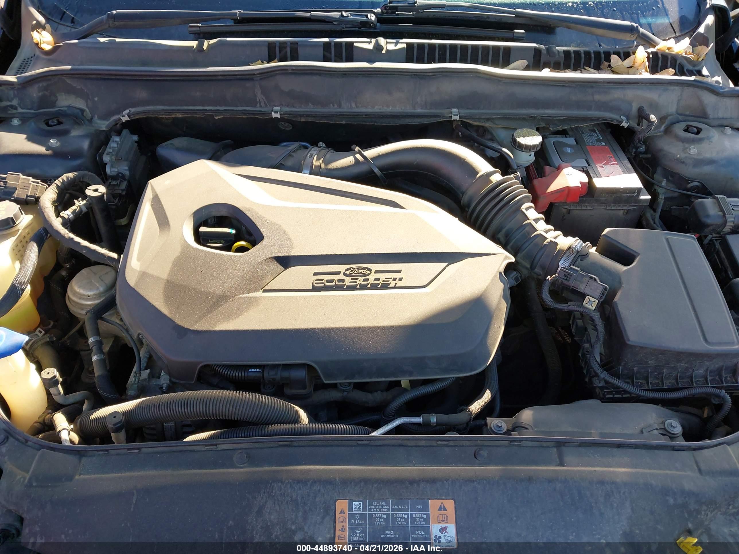 FORD FUSION image 10