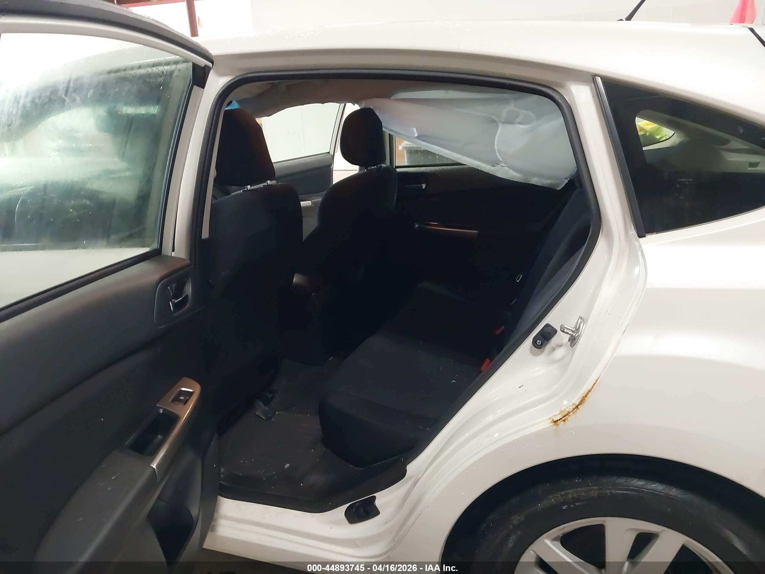 SUBARU IMPREZA image 8
