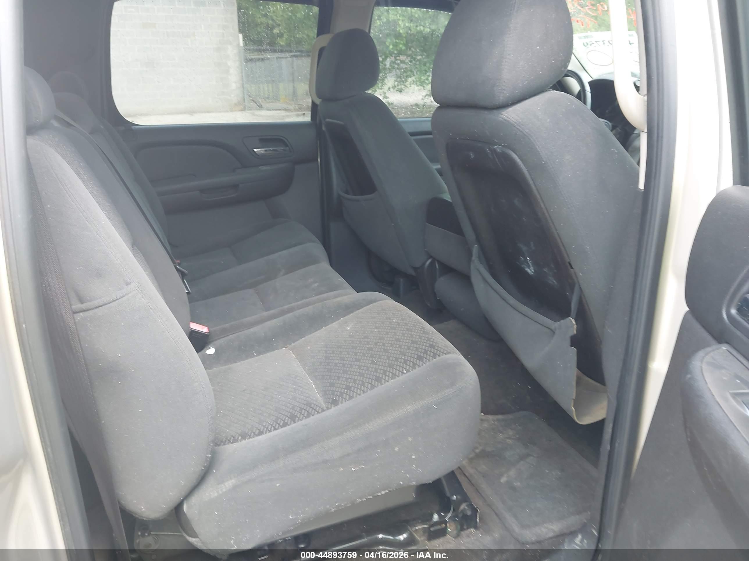 CHEVROLET AVALANCHE image 8