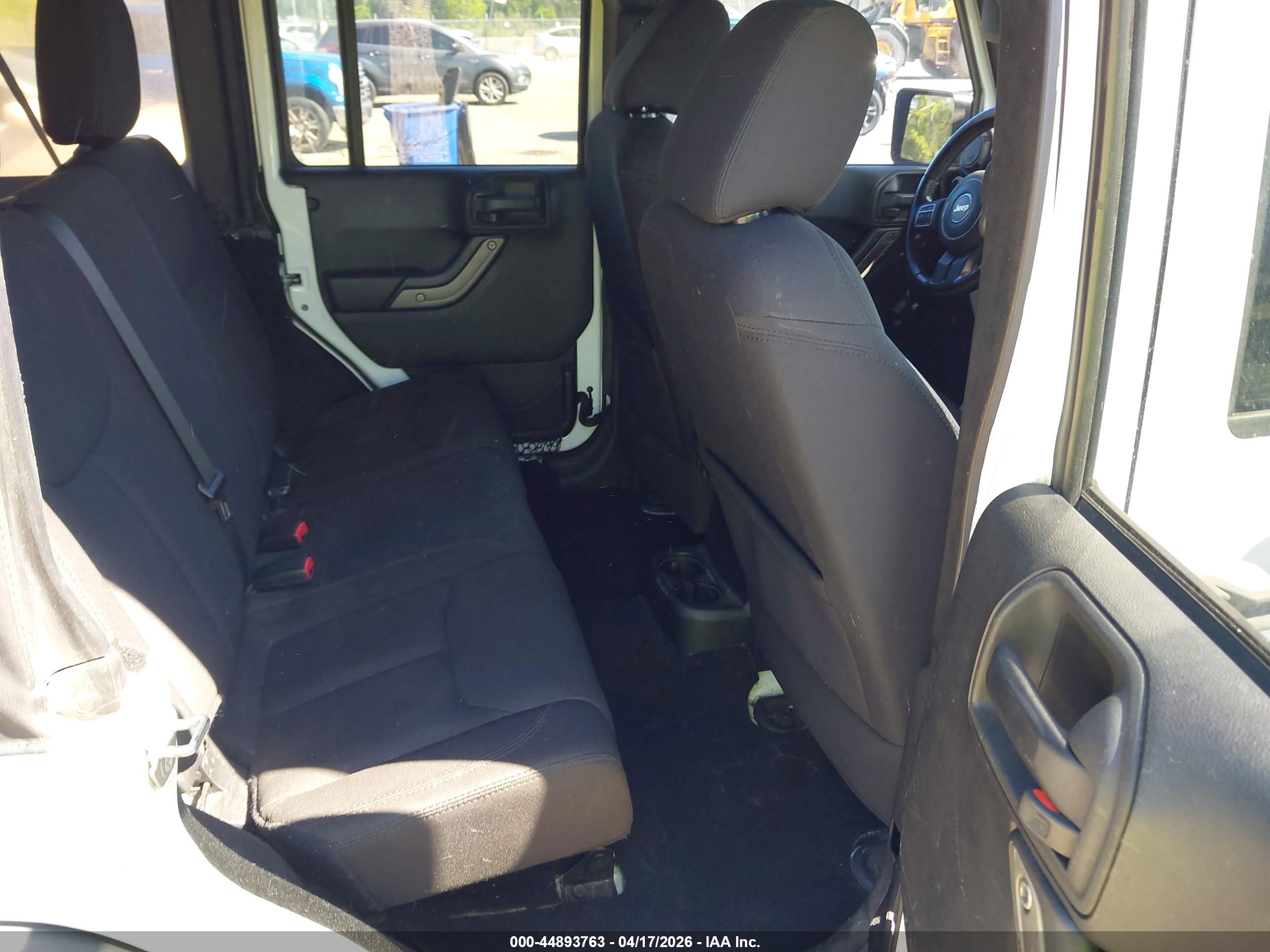 JEEP WRANGLER image 8