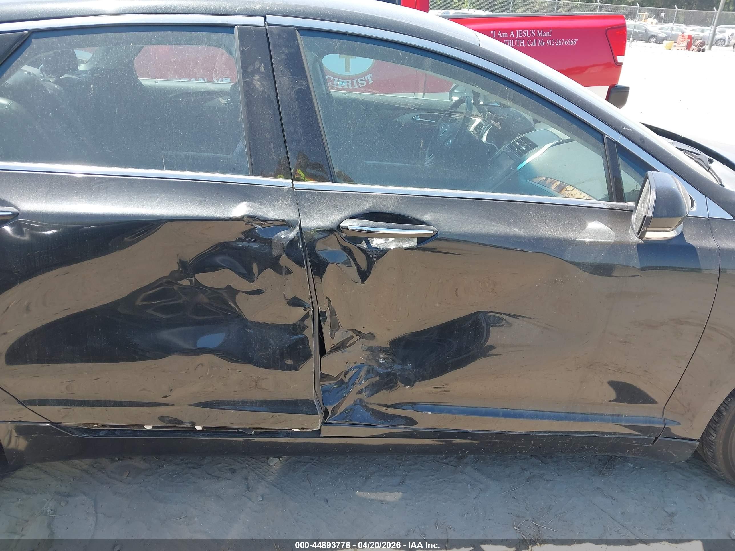 LINCOLN MKZ image 6