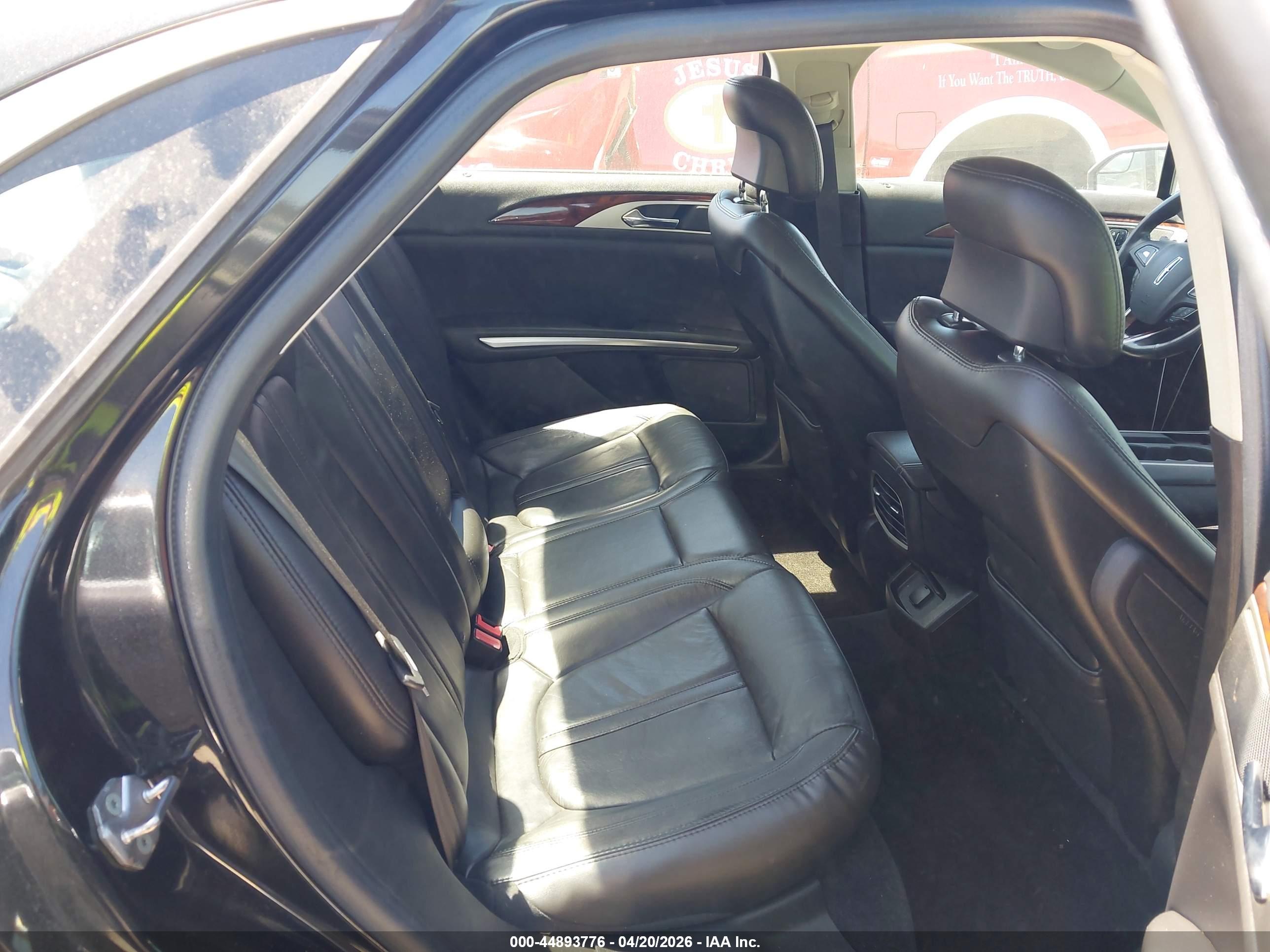 LINCOLN MKZ image 8