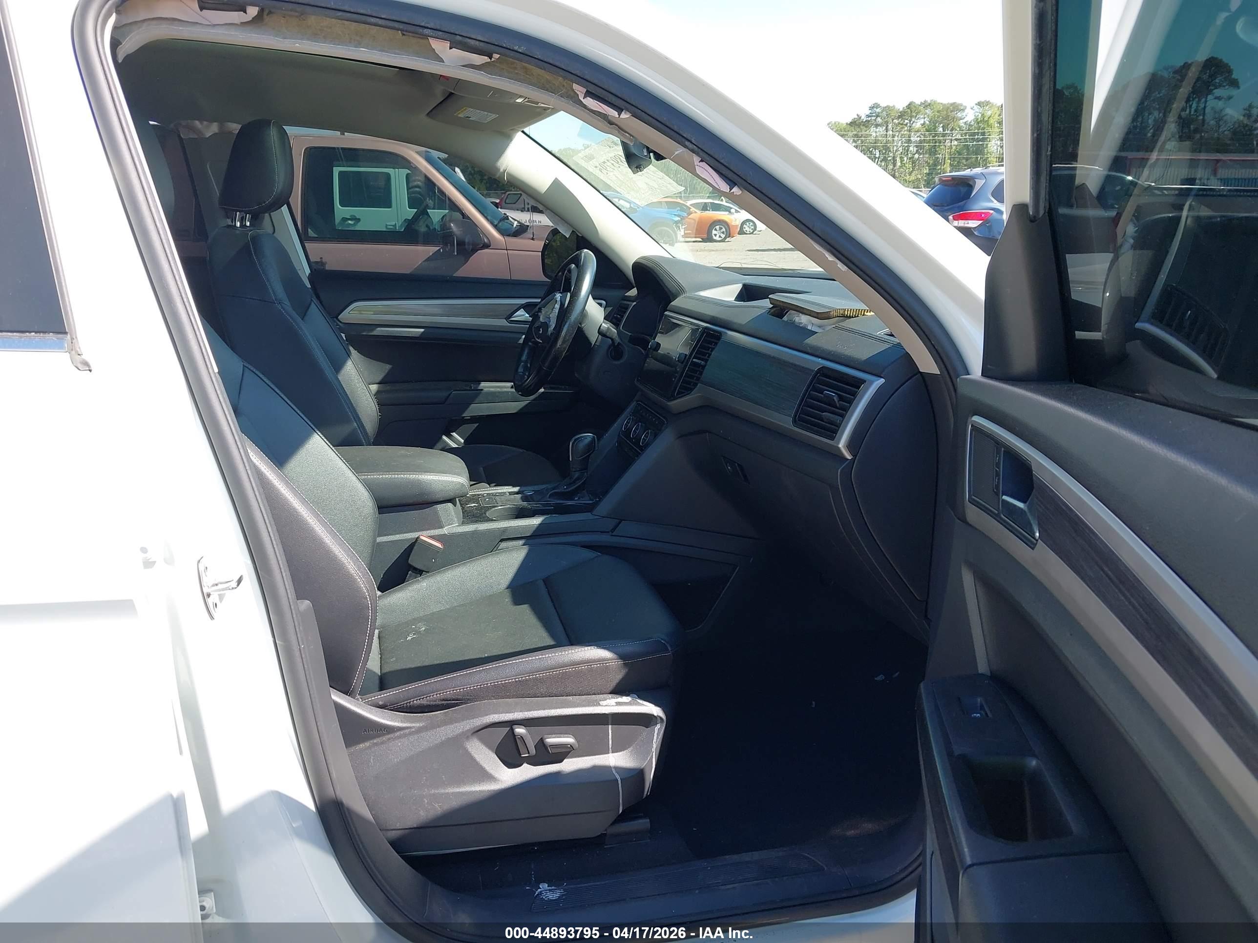VOLKSWAGEN ATLAS image 5
