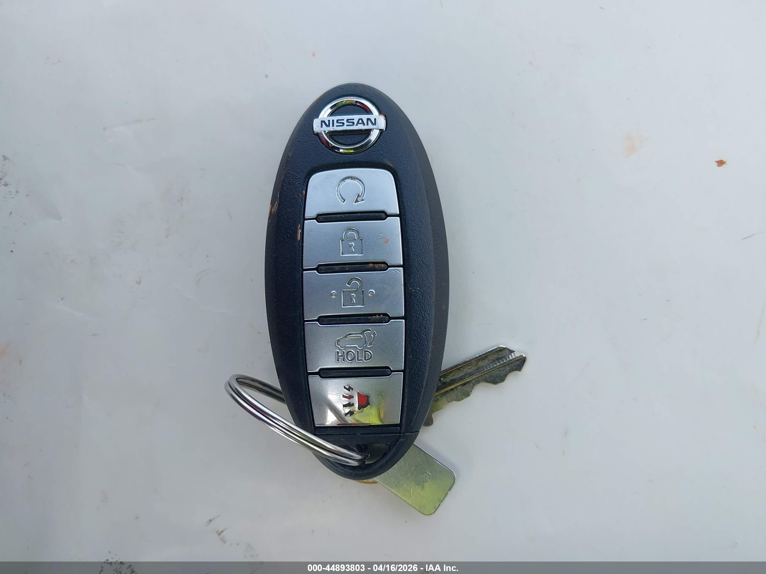 NISSAN ROGUE image 11