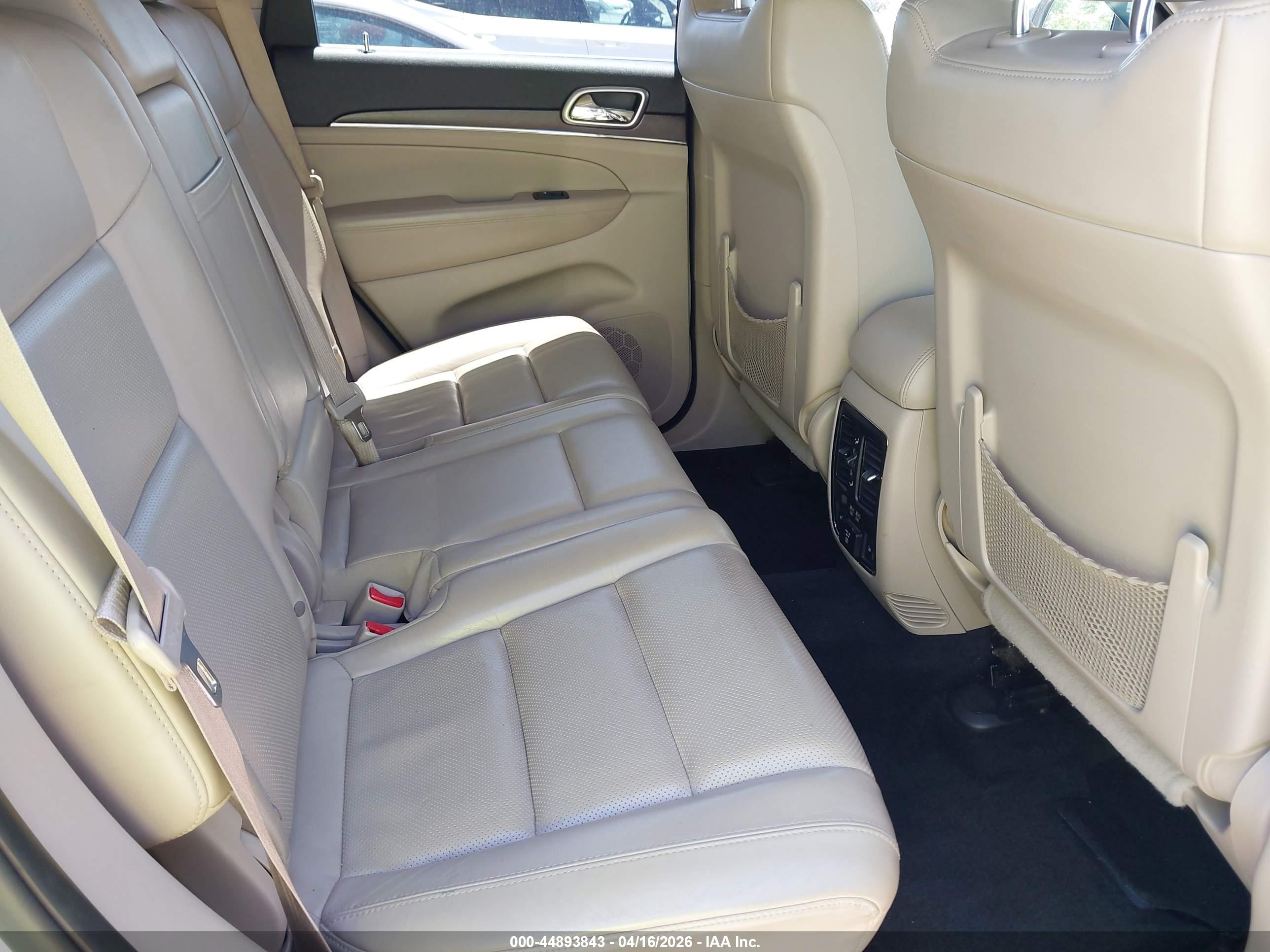 JEEP GRAND image 8