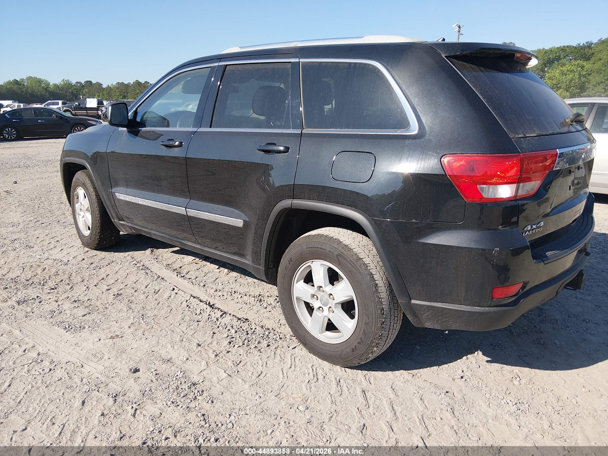JEEP GRAND image 3