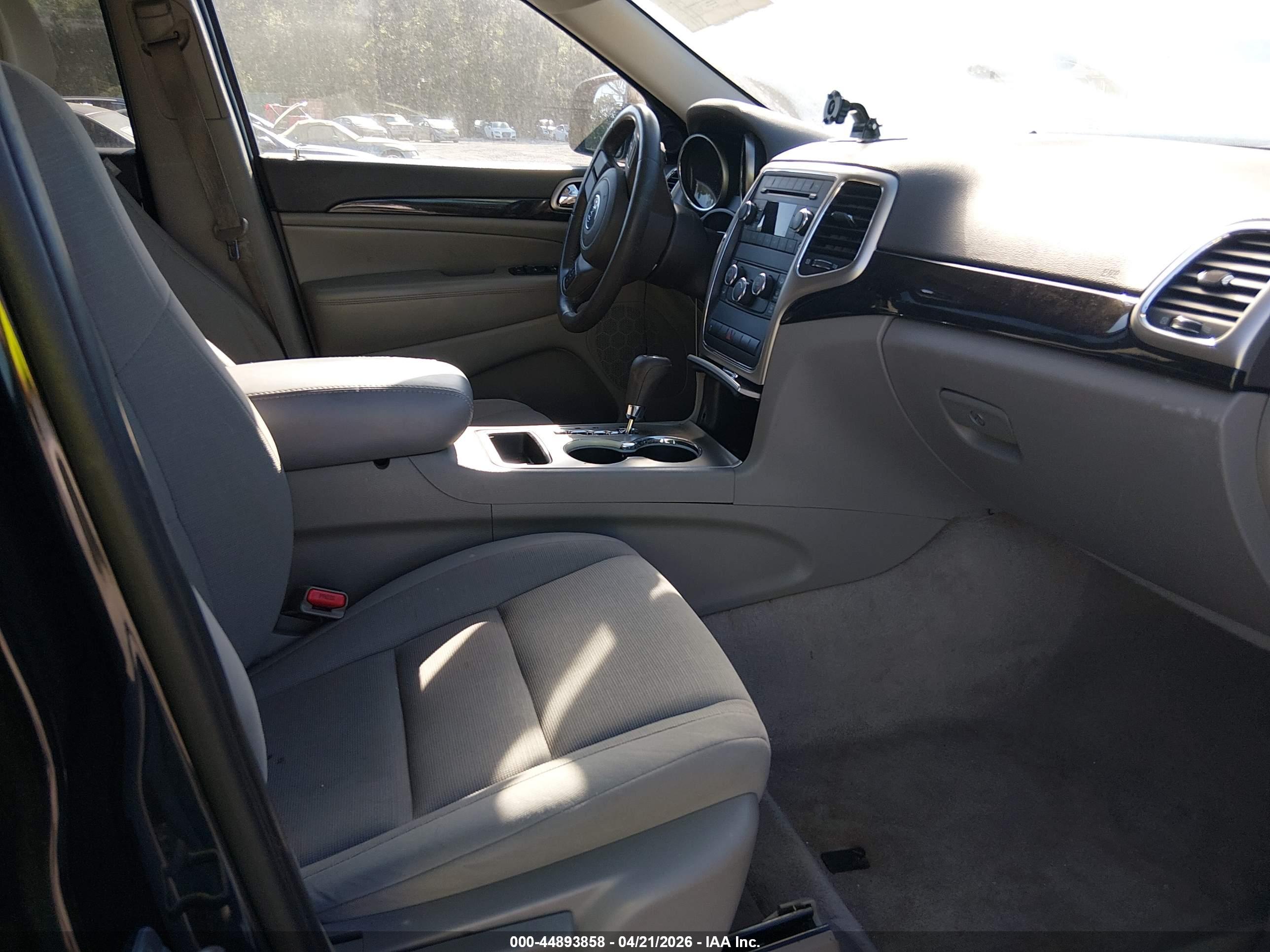 JEEP GRAND image 5