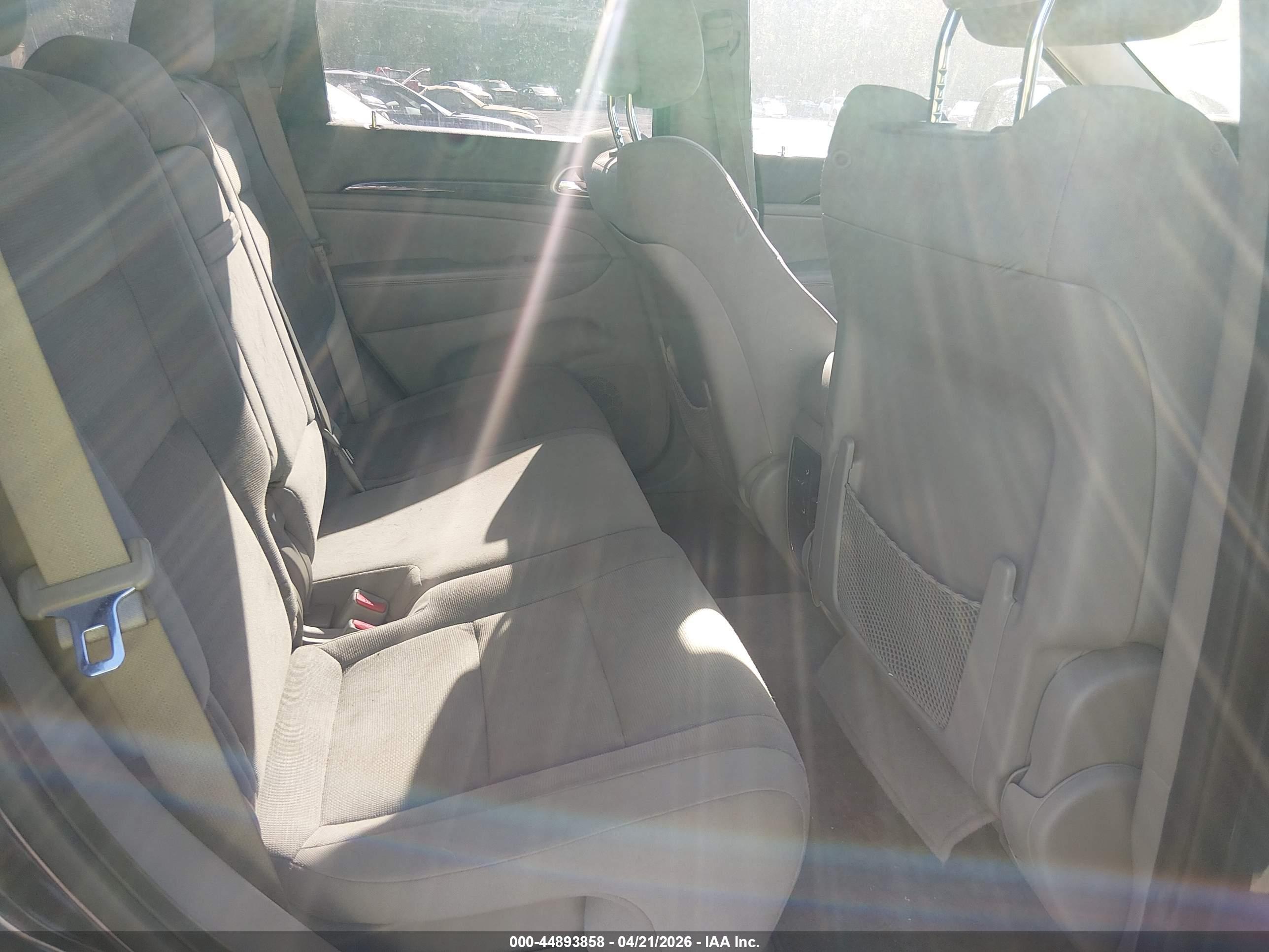 JEEP GRAND image 8