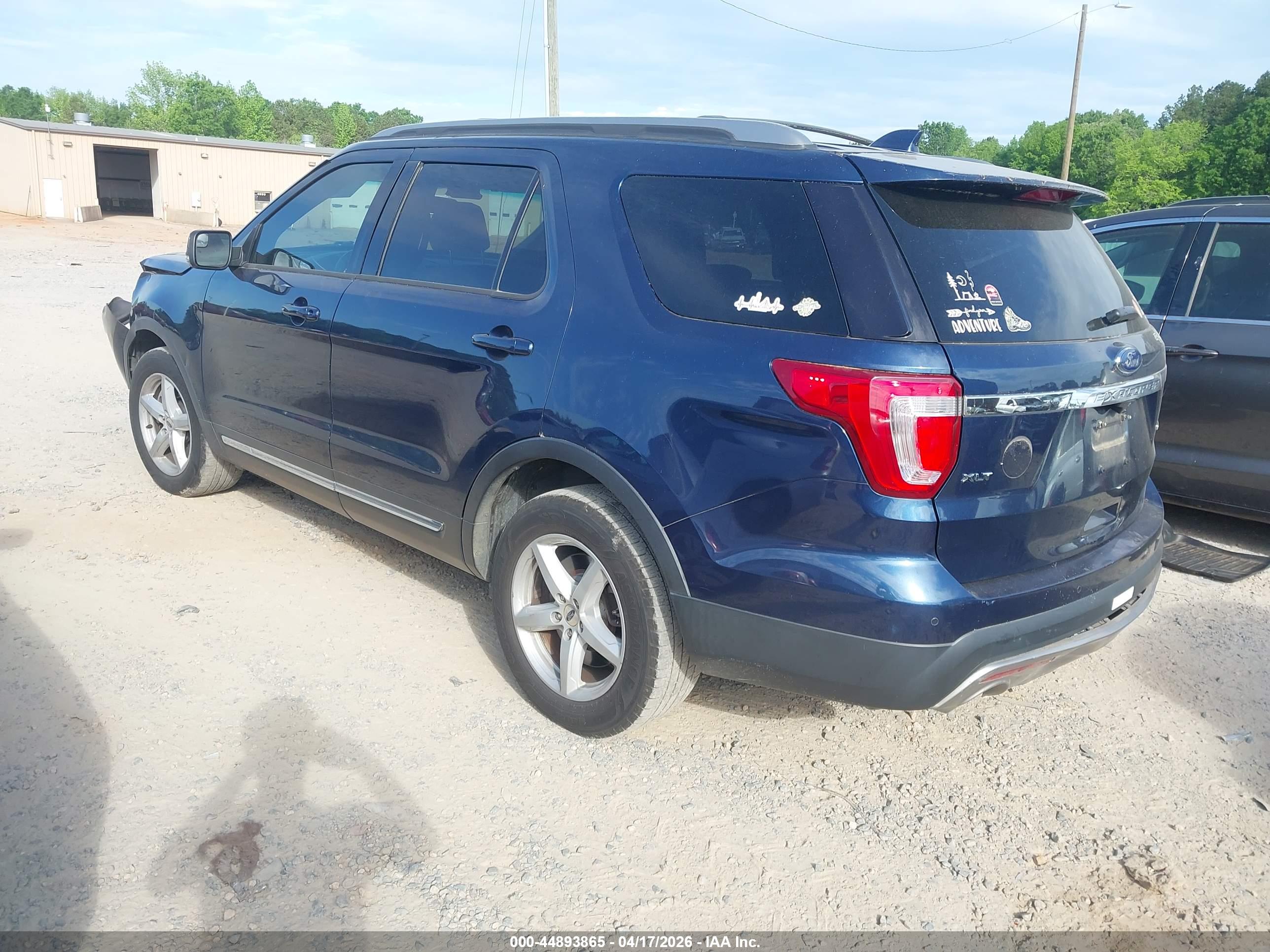 FORD EXPLORER image 3