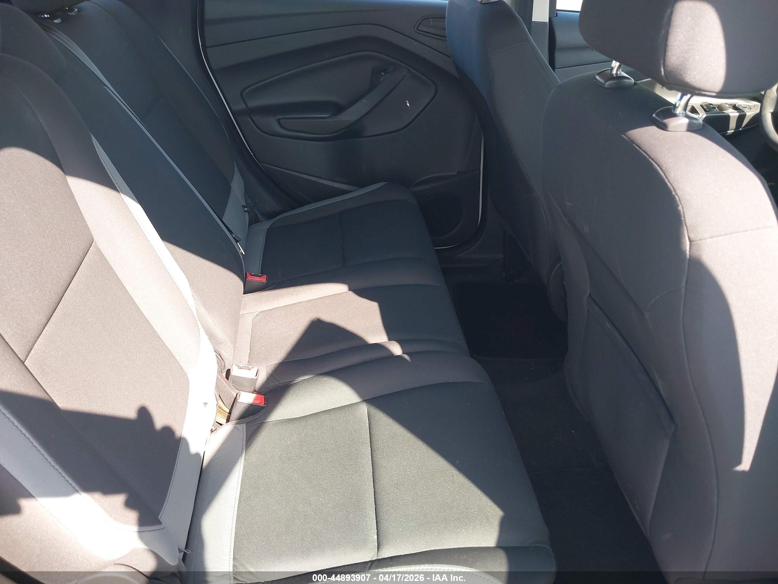 FORD ESCAPE image 8