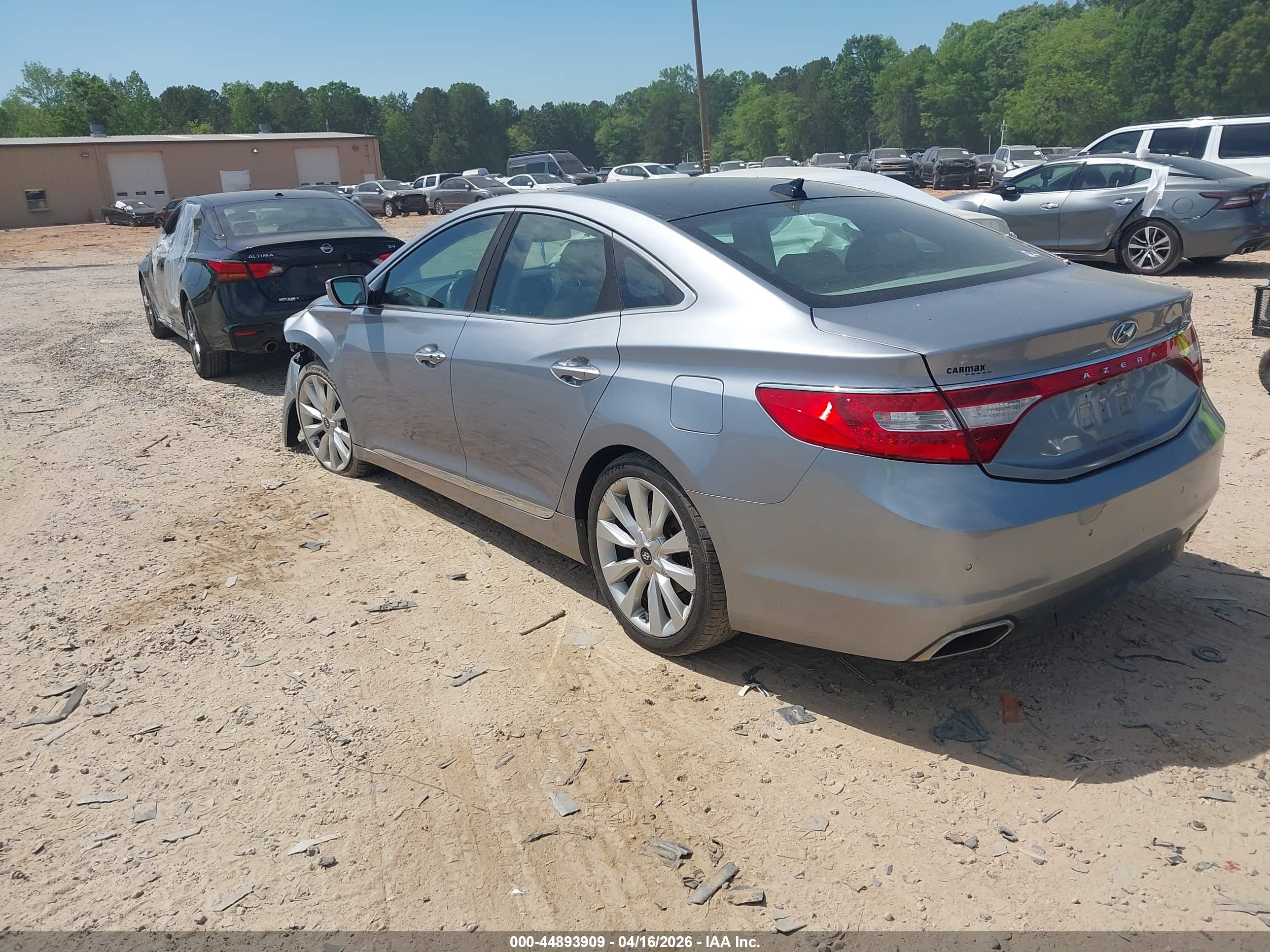 HYUNDAI AZERA image 3