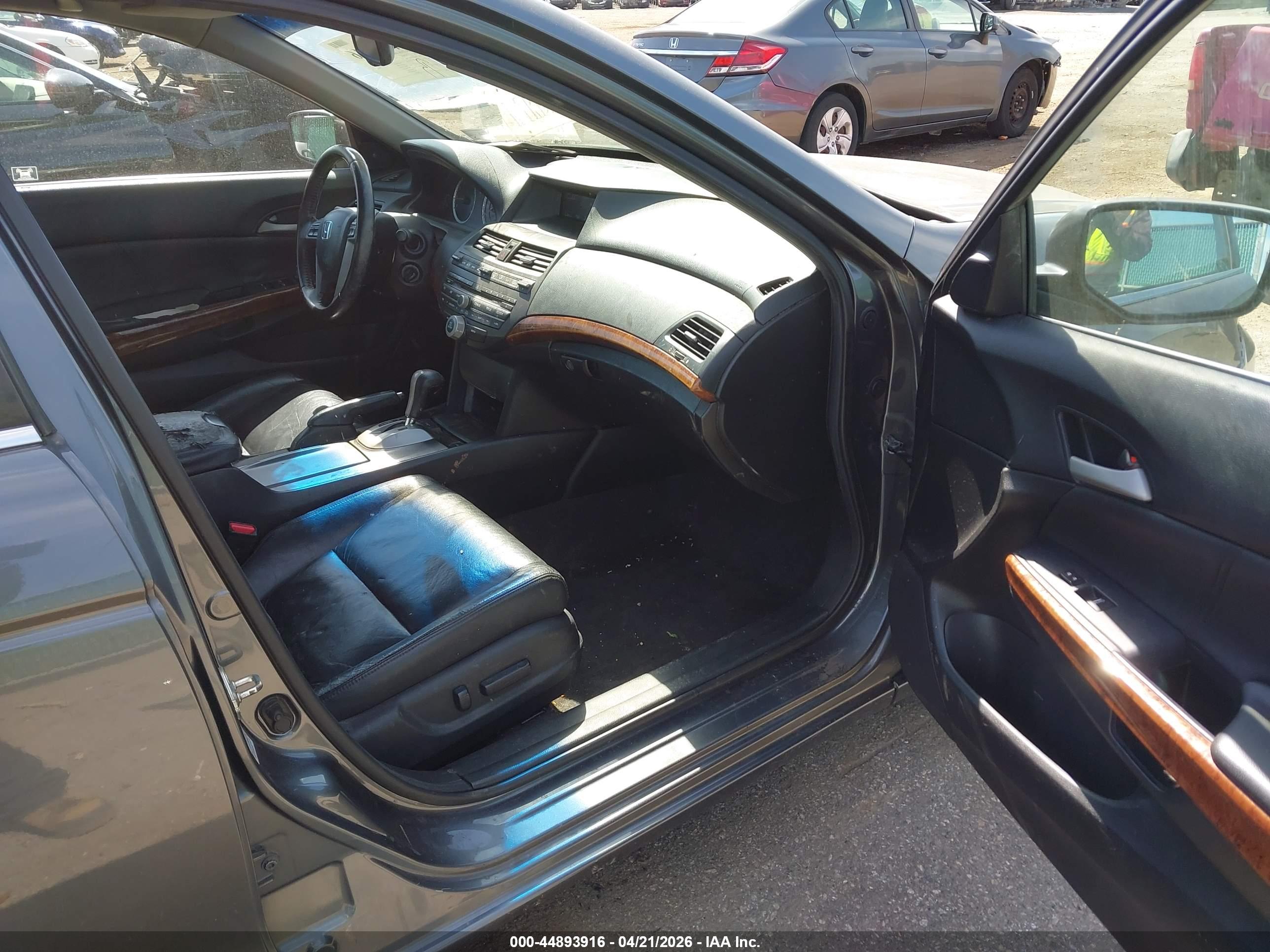HONDA ACCORD image 5
