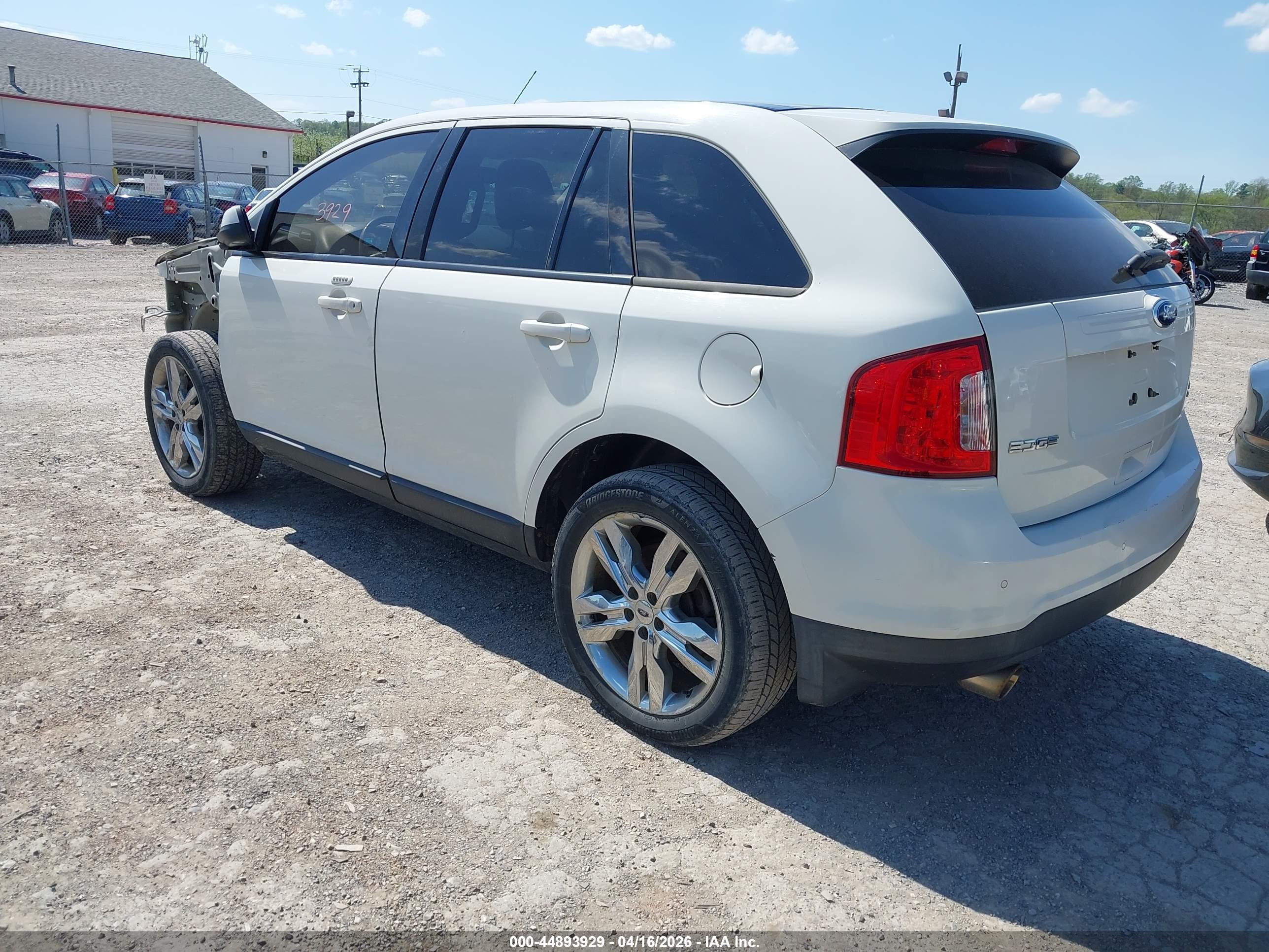 FORD EDGE image 3