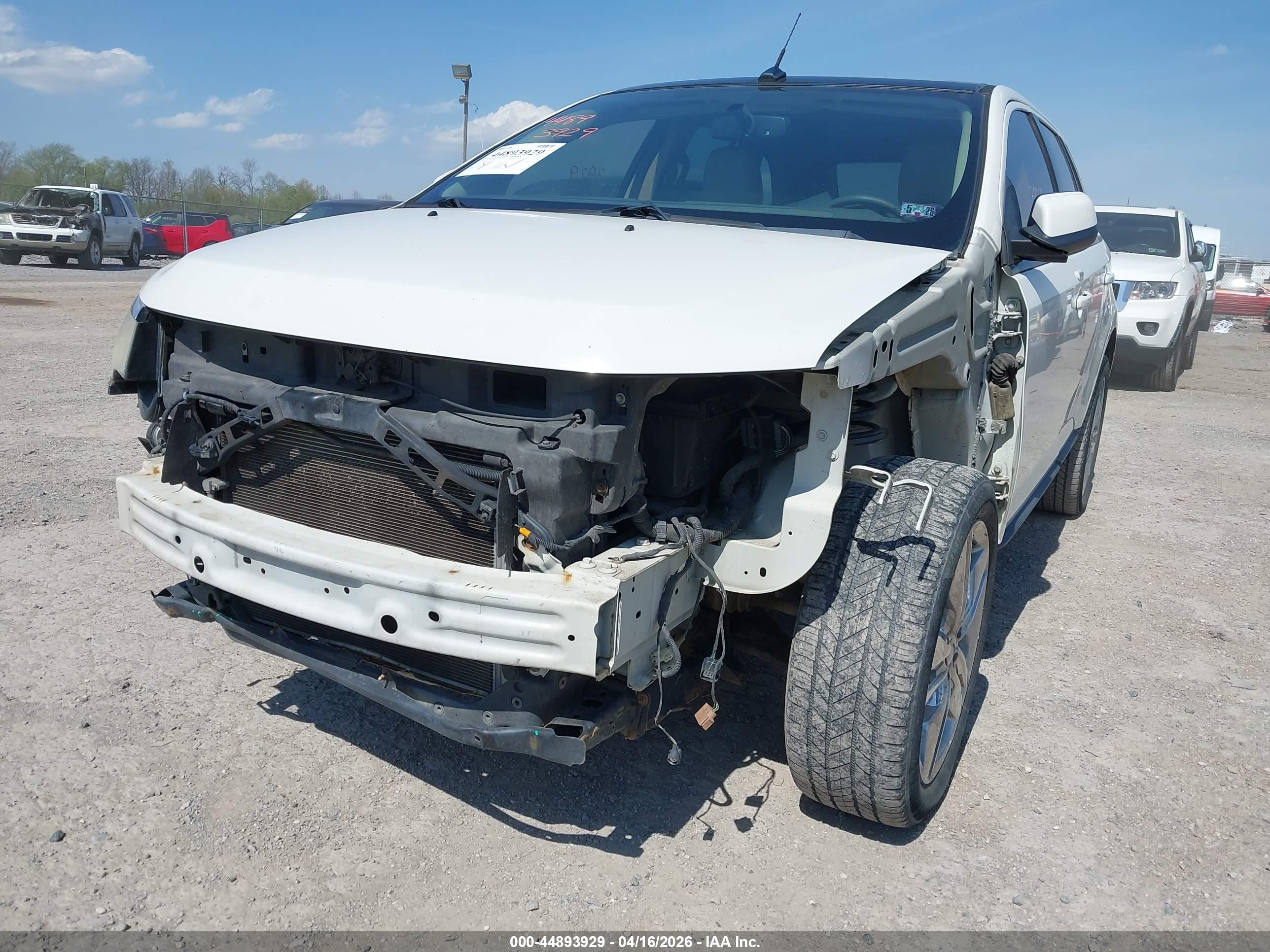 FORD EDGE image 6