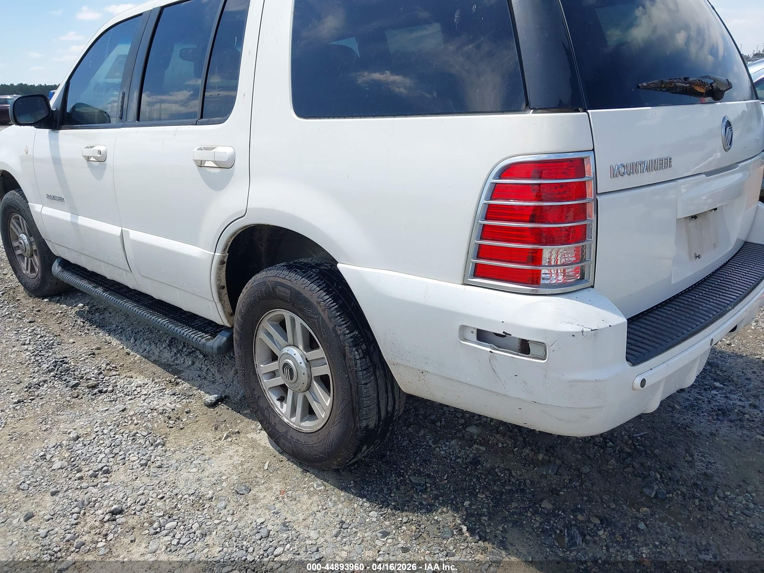 MERCURY MOUNTAINEER image 6