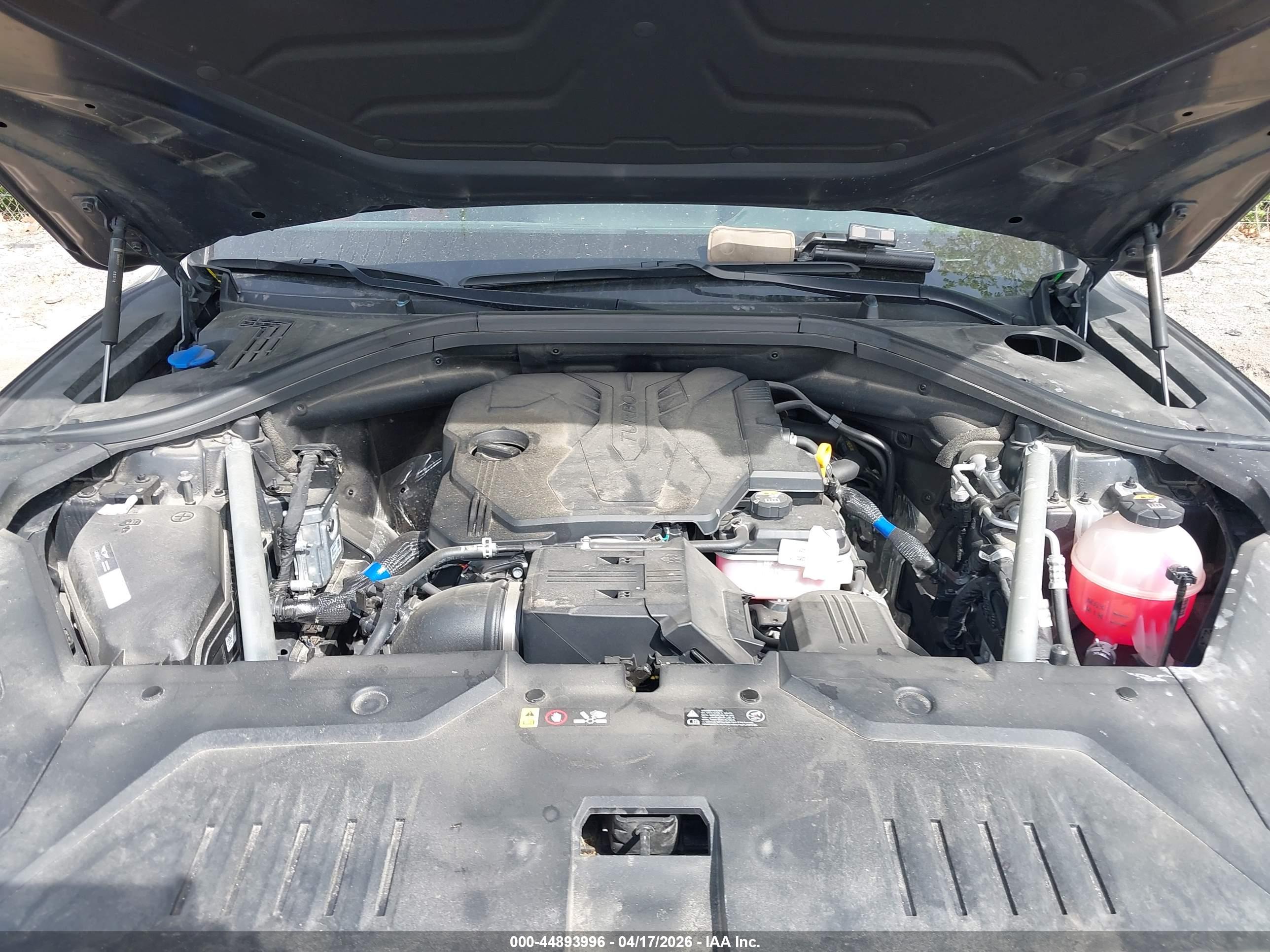 GENESIS GV70 image 10