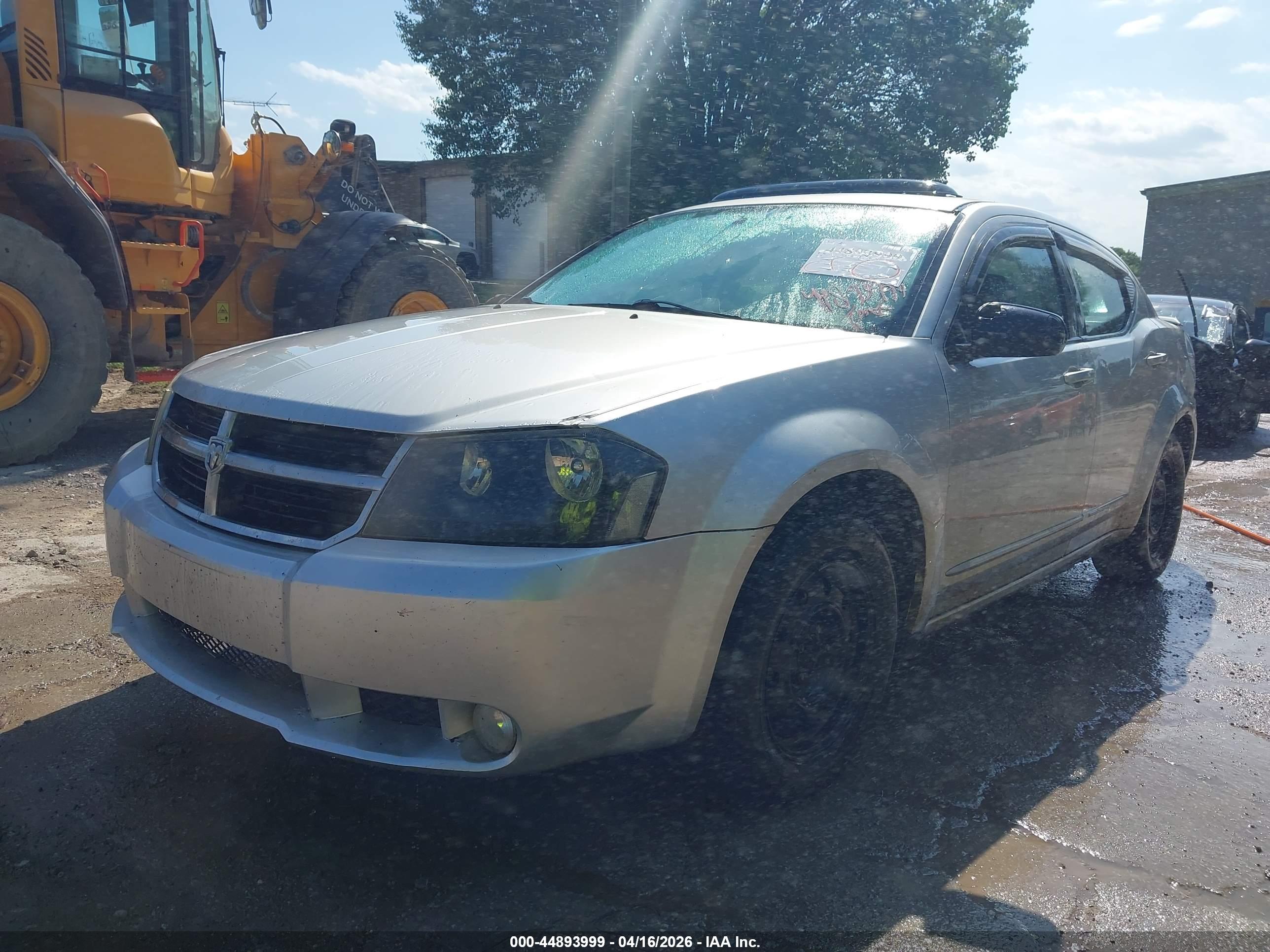 DODGE AVENGER image 2