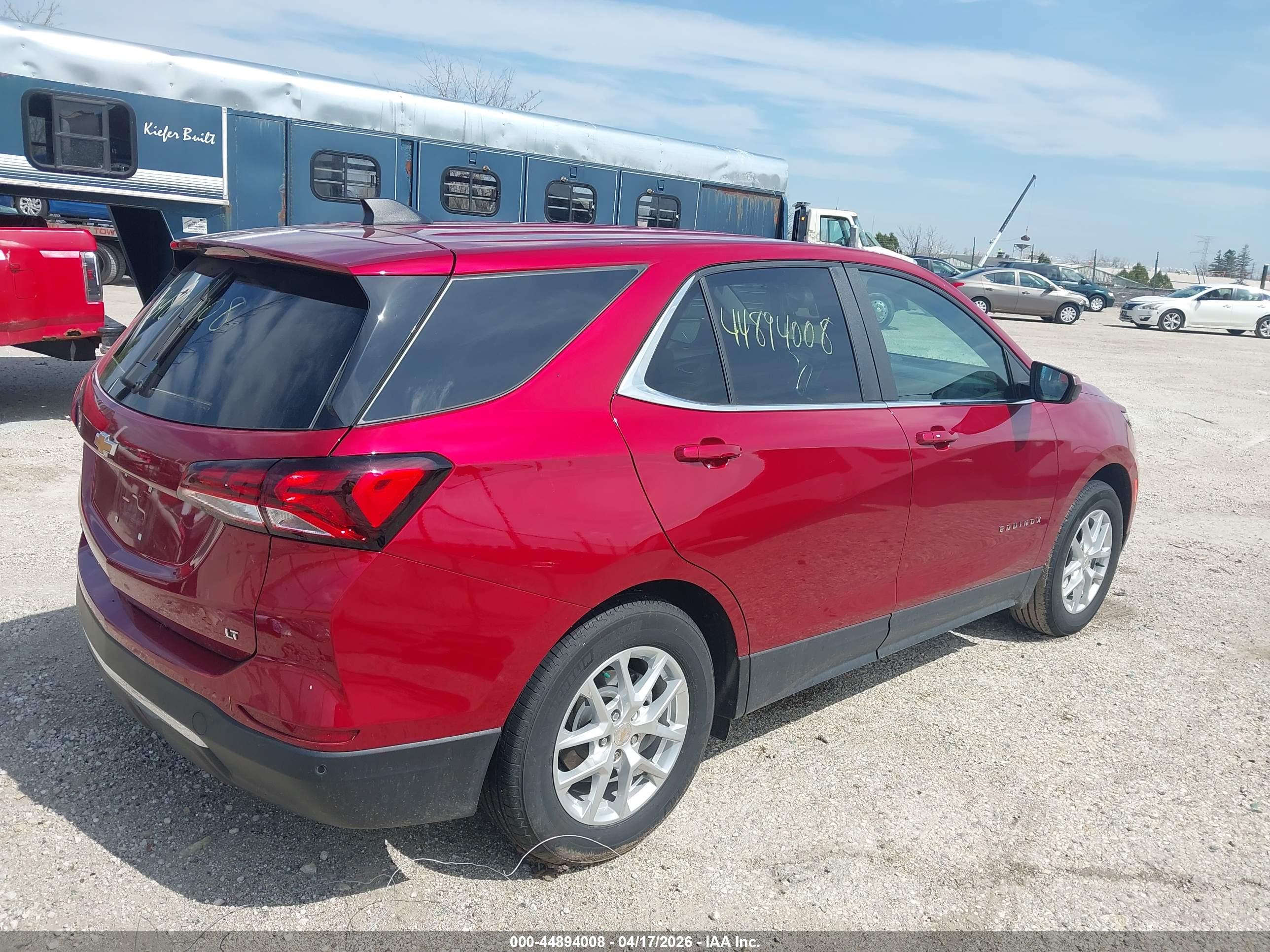 CHEVROLET EQUINOX image 4