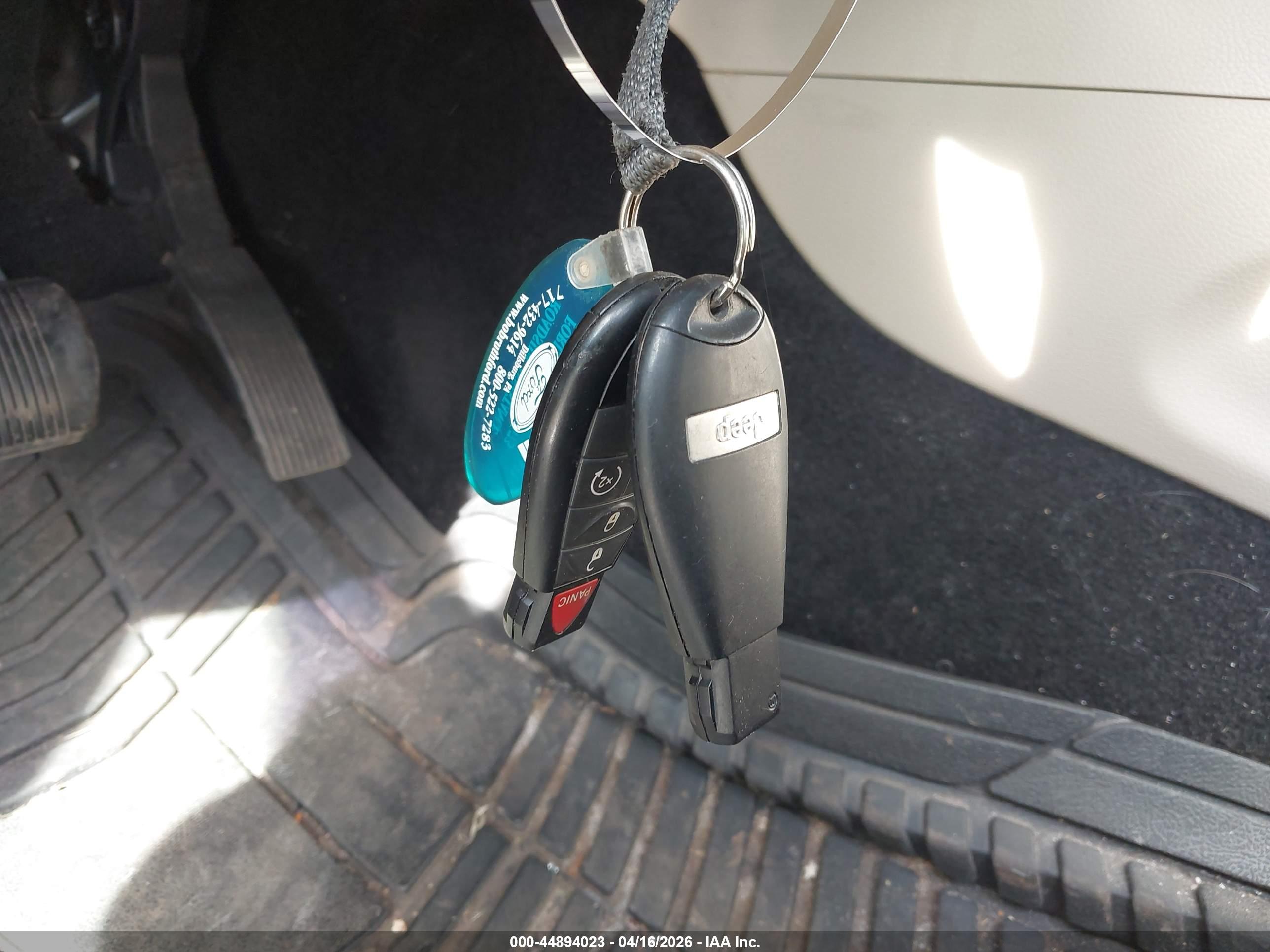 JEEP GRAND image 11