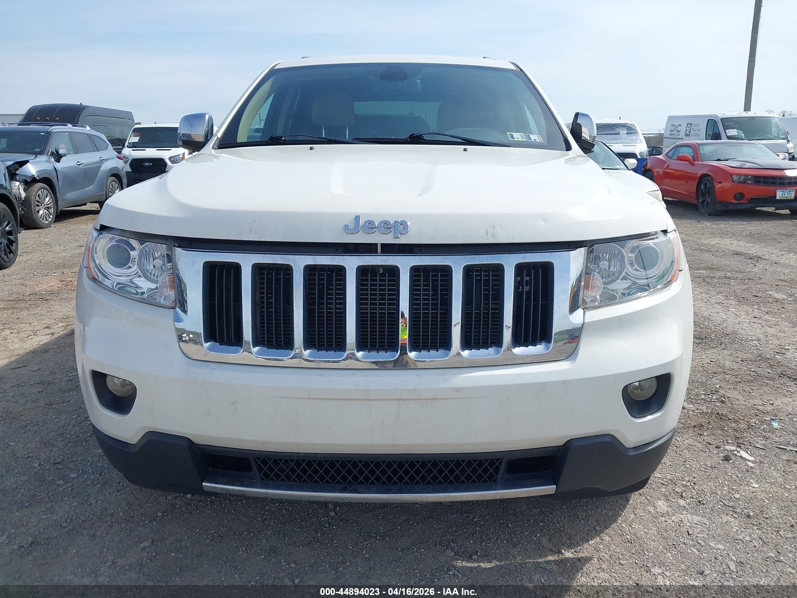 JEEP GRAND image 6