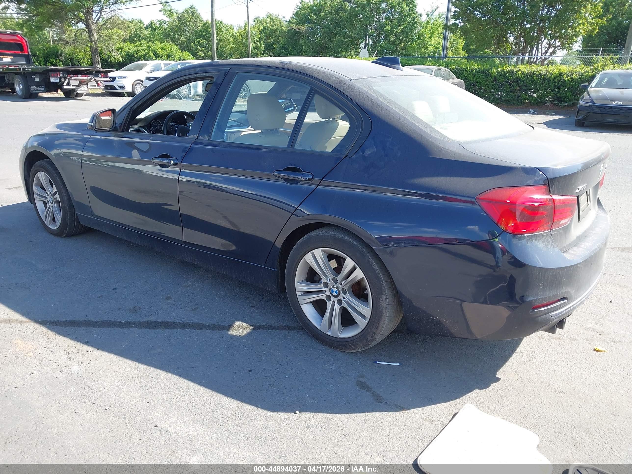 BMW 328I image 3