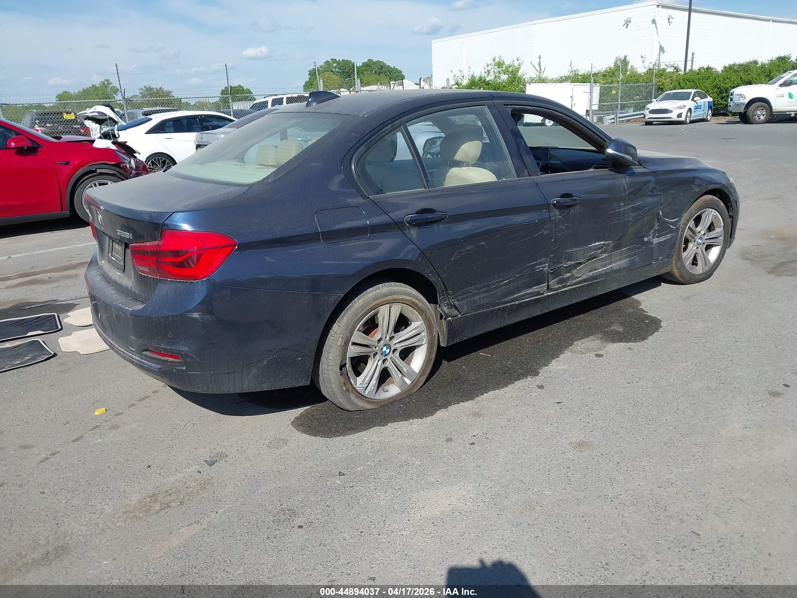 BMW 328I image 4