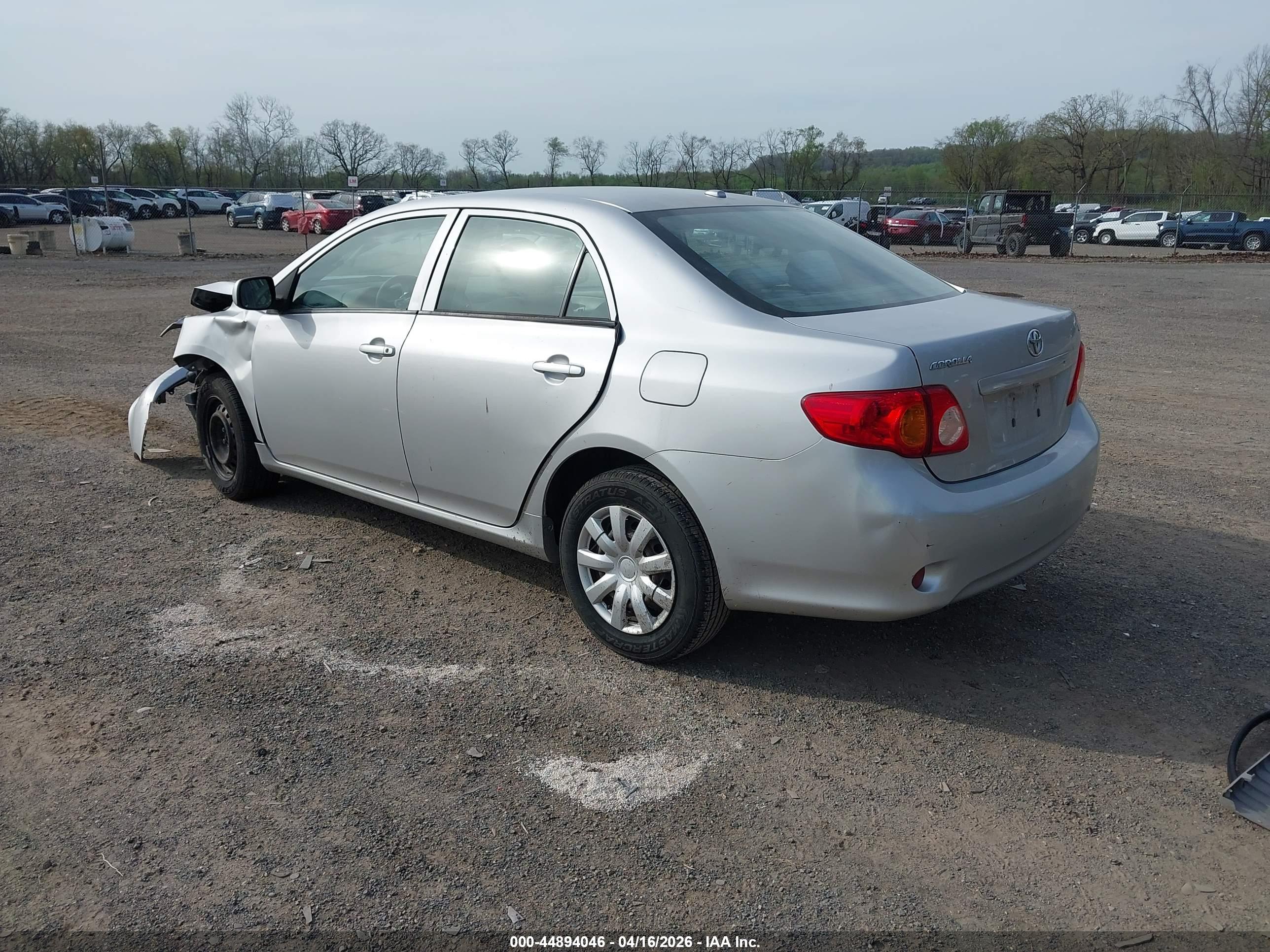 TOYOTA COROLLA image 3