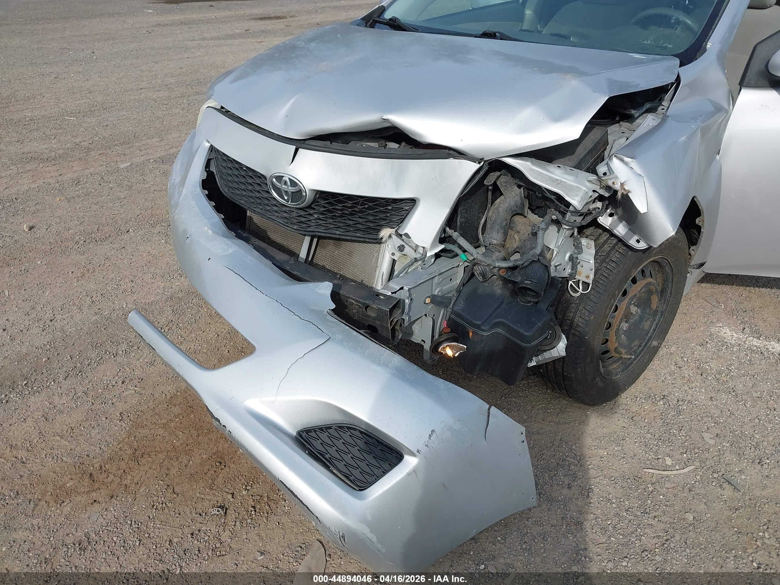 TOYOTA COROLLA image 6