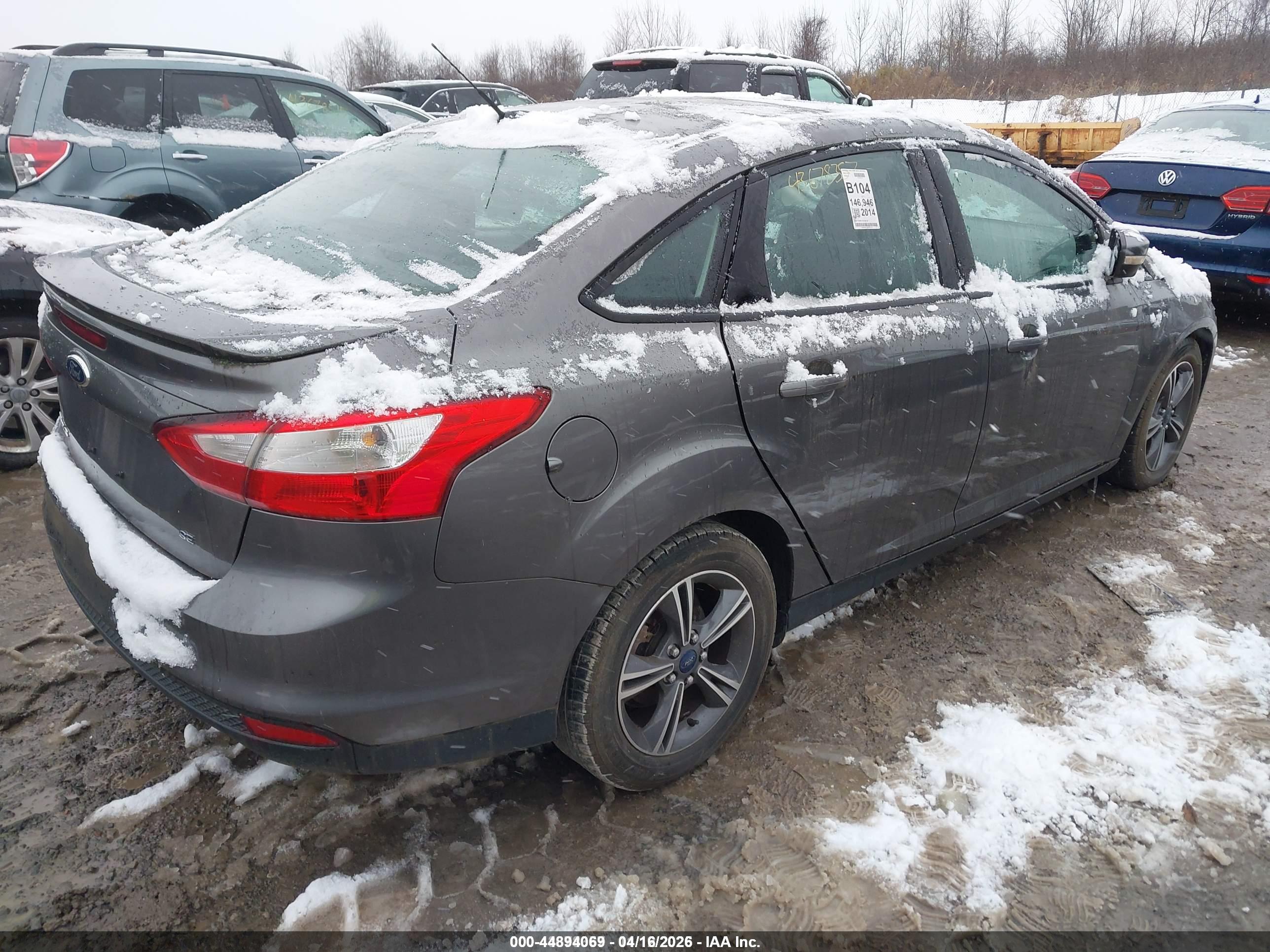 FORD FOCUS image 4
