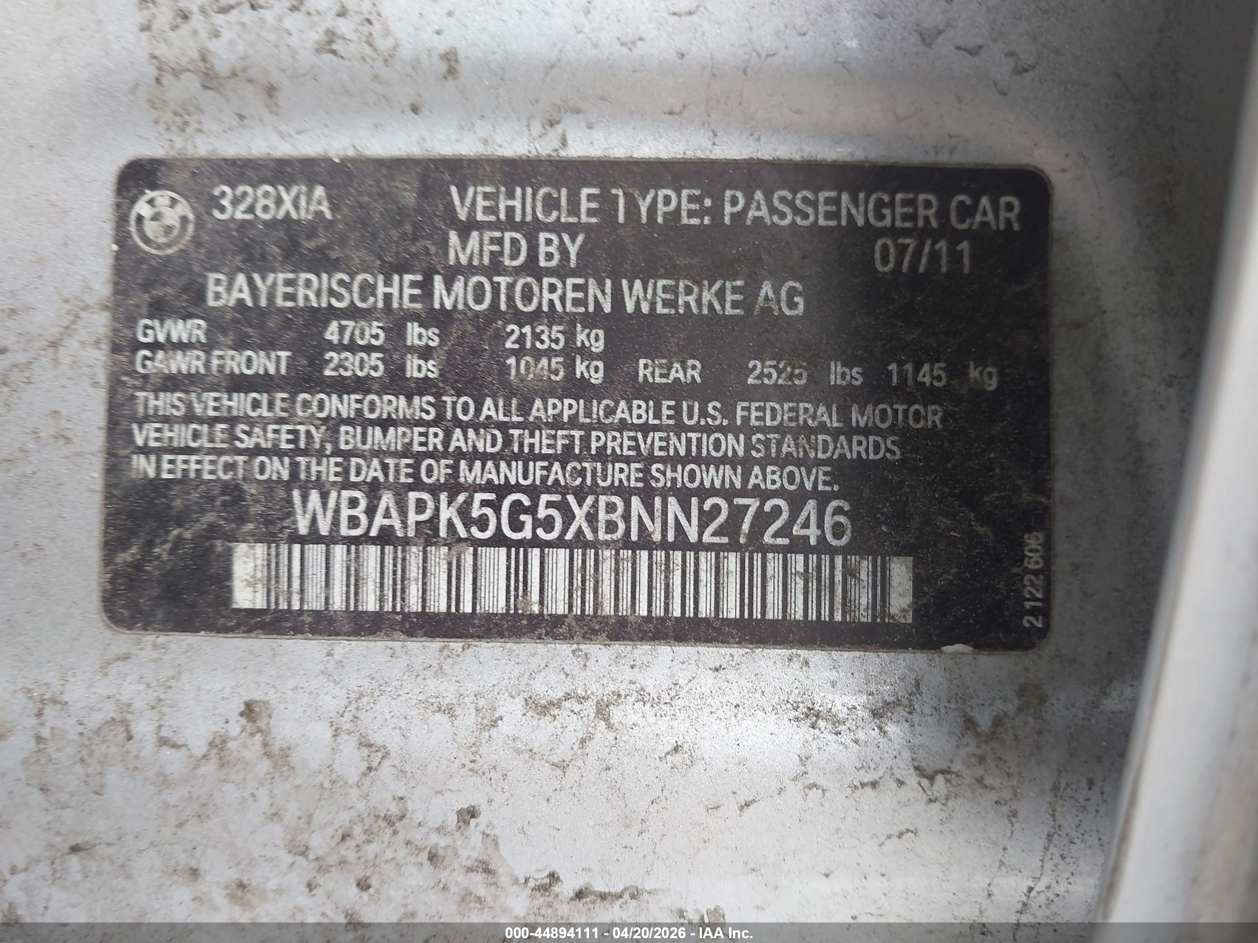 BMW 328I image 9
