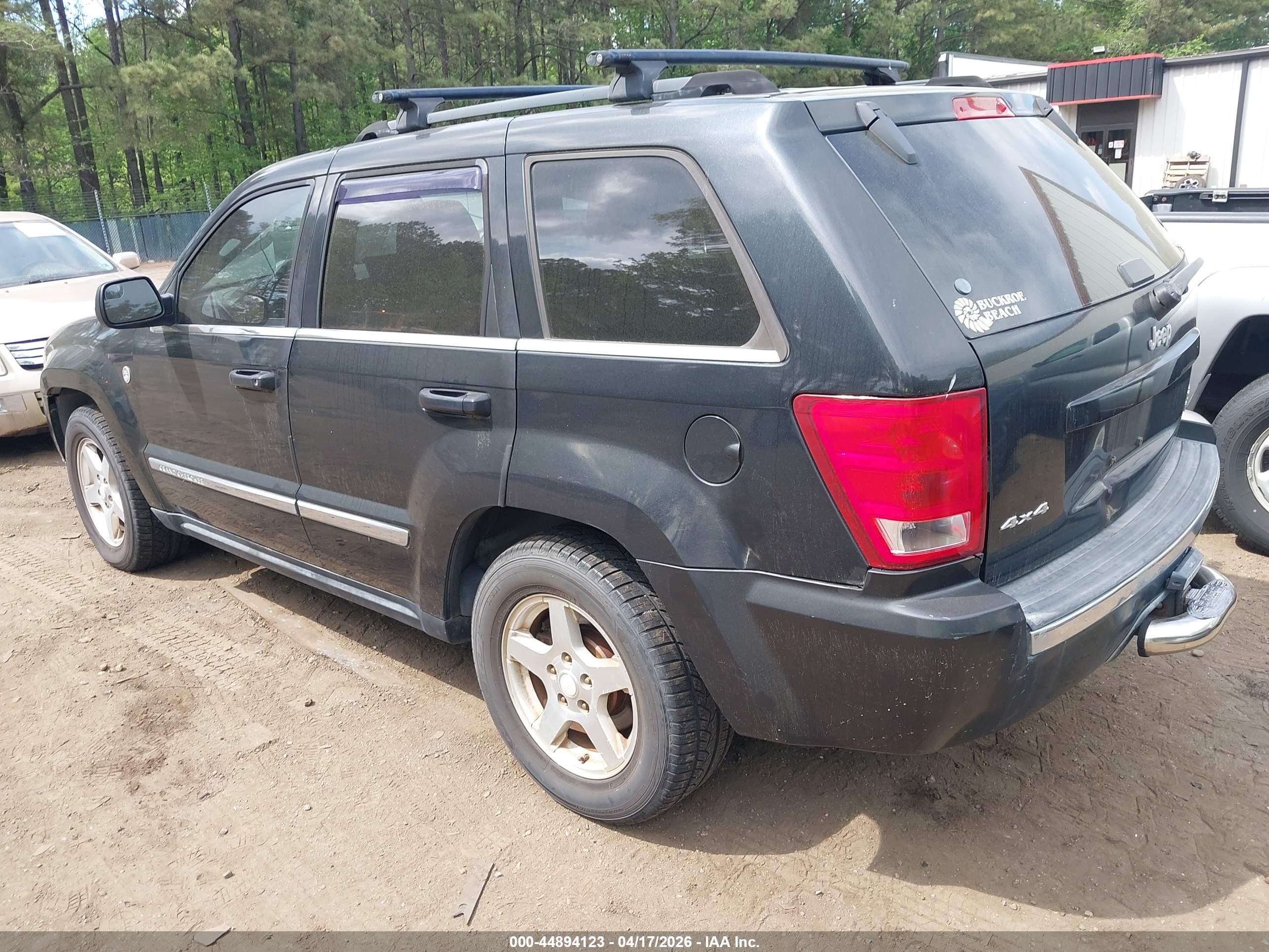 JEEP GRAND image 3