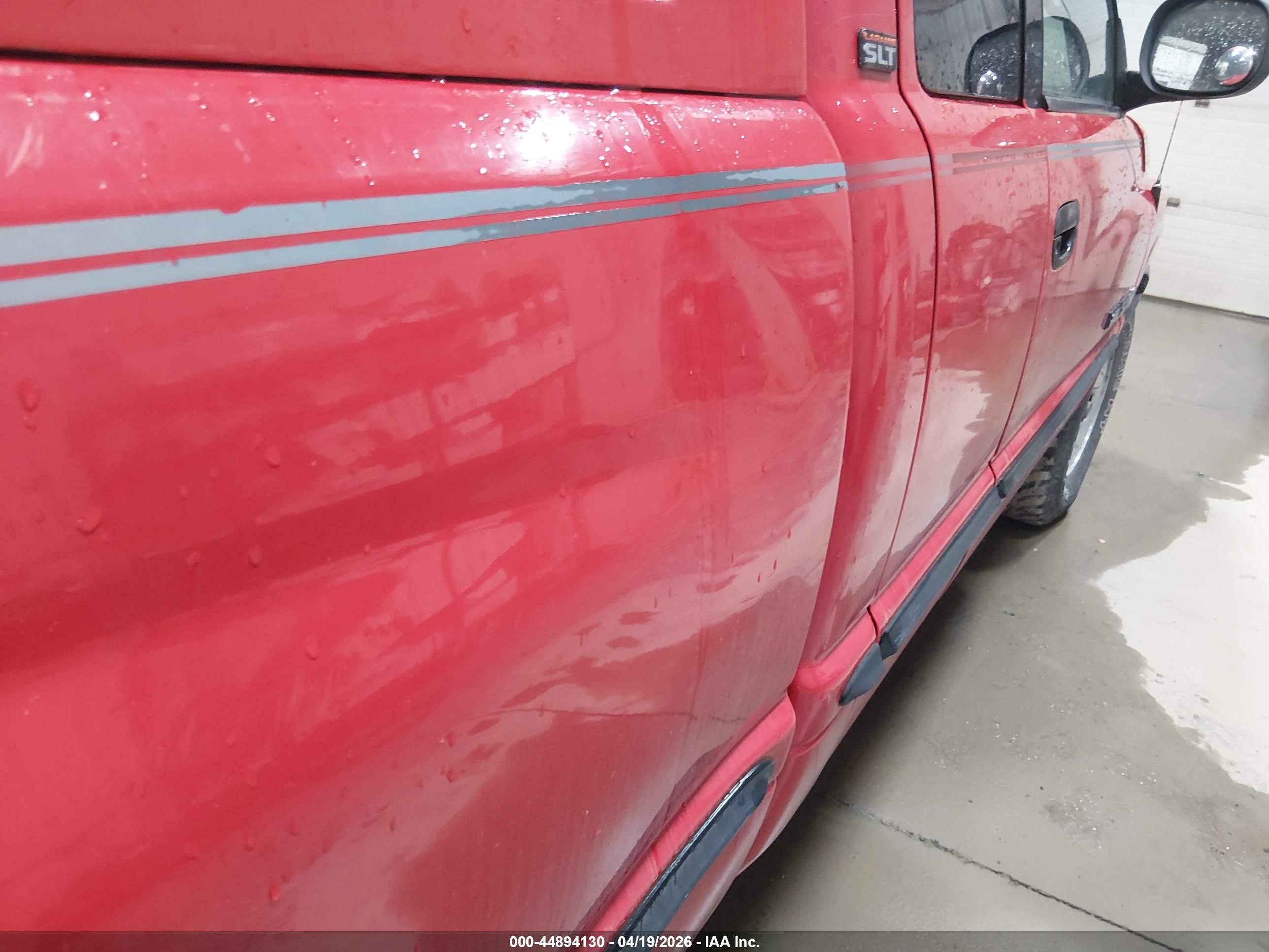 DODGE RAM image 6
