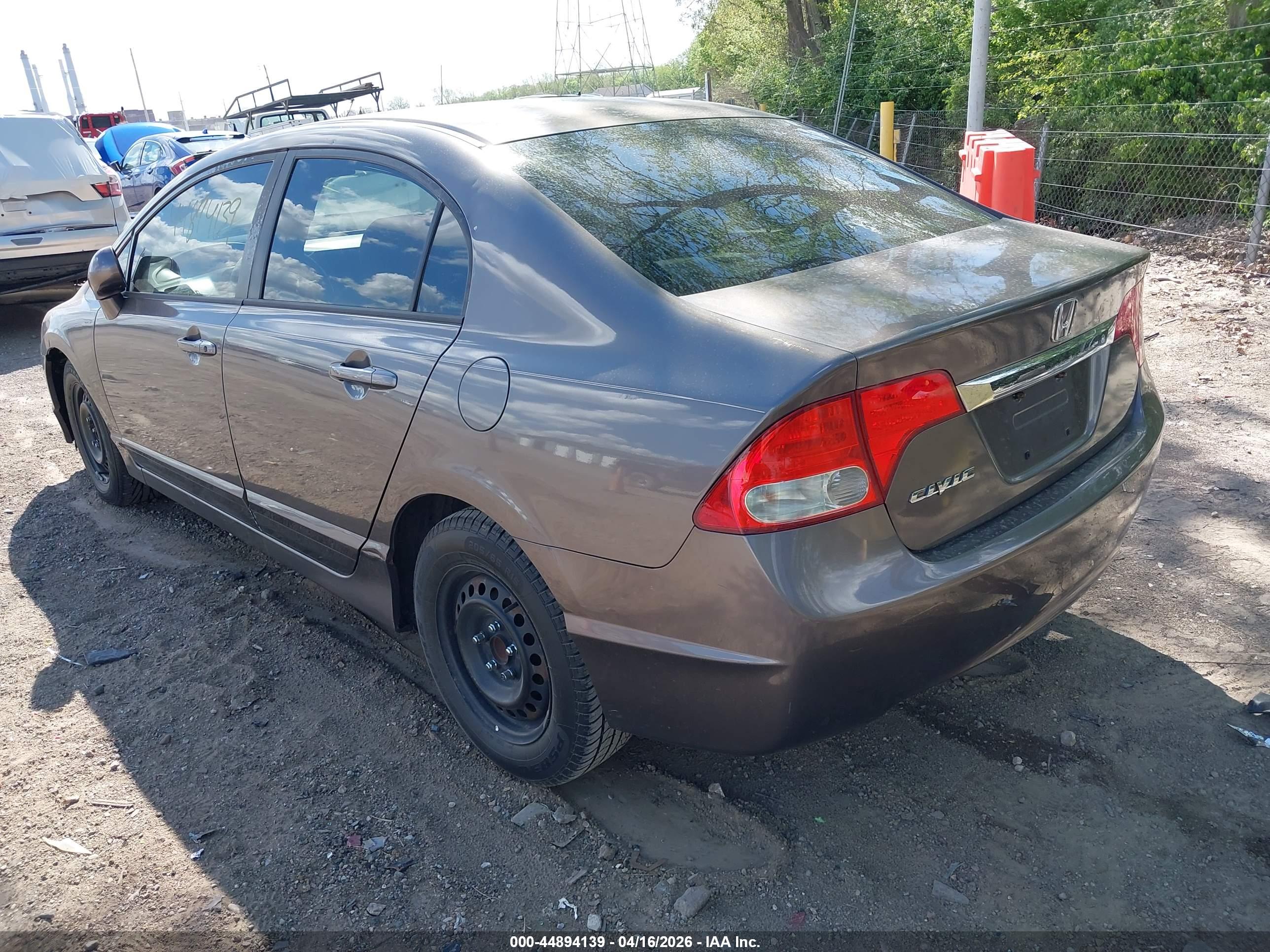 HONDA CIVIC image 3