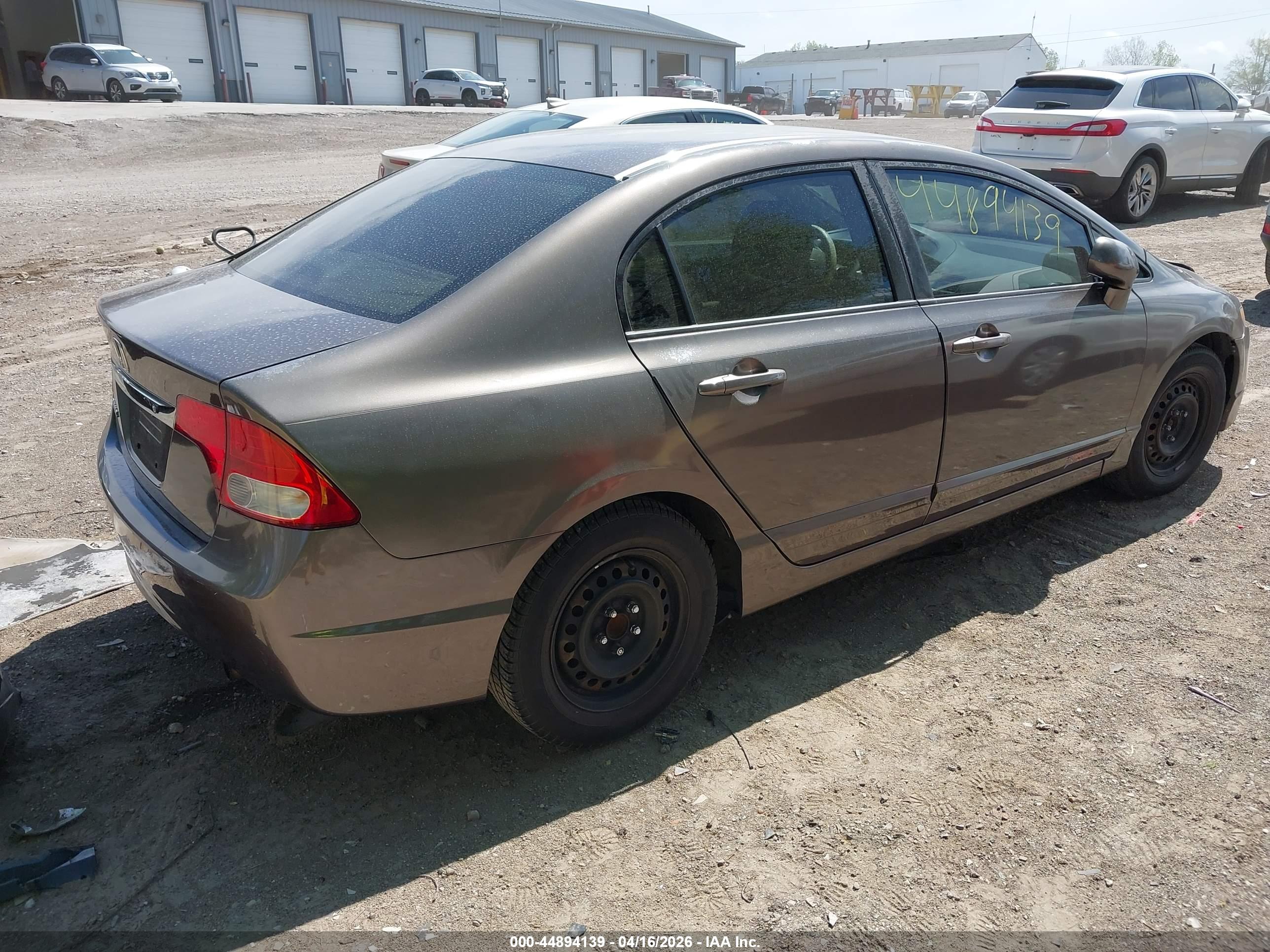 HONDA CIVIC image 4