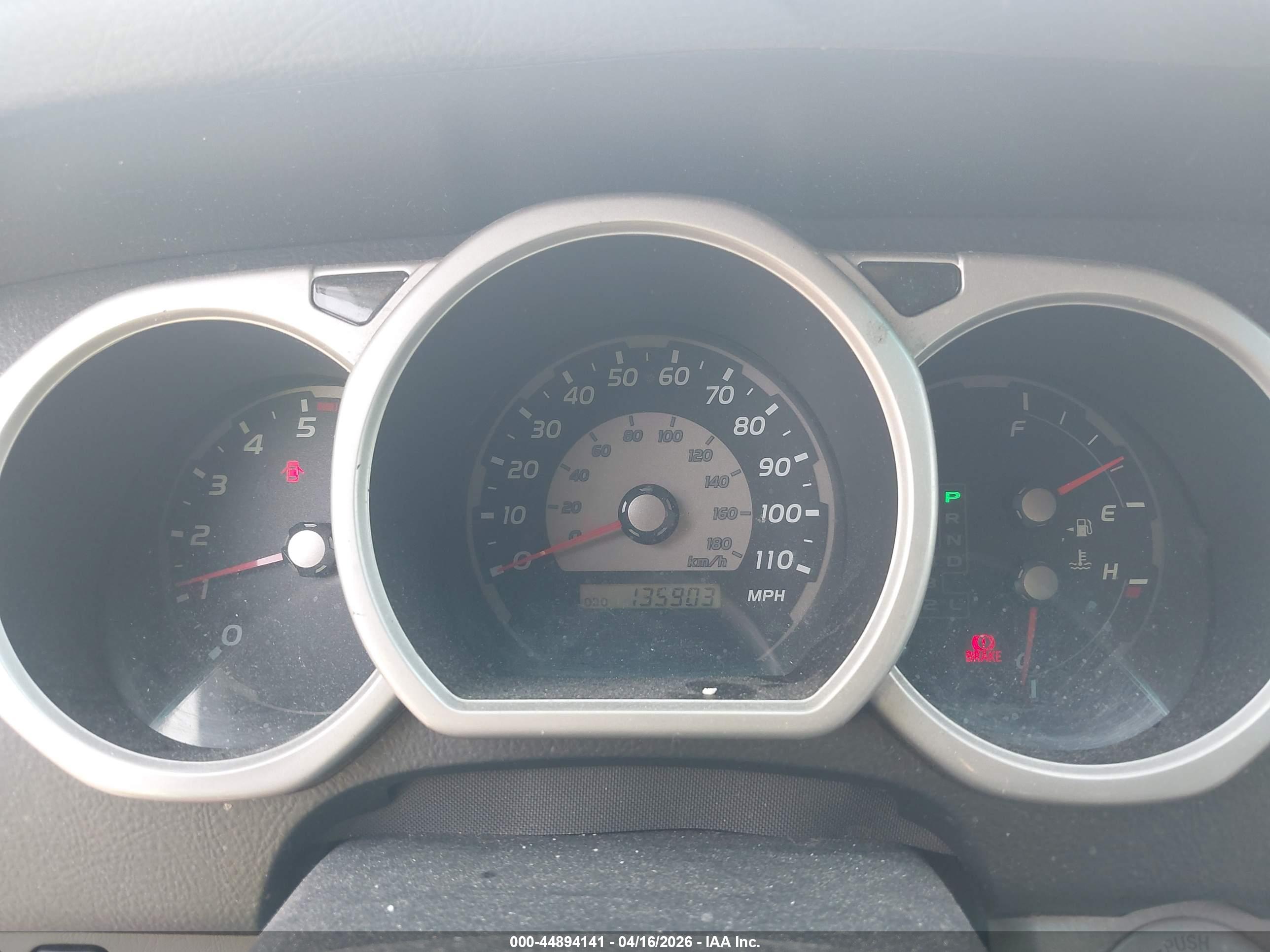 TOYOTA 4RUNNER image 7