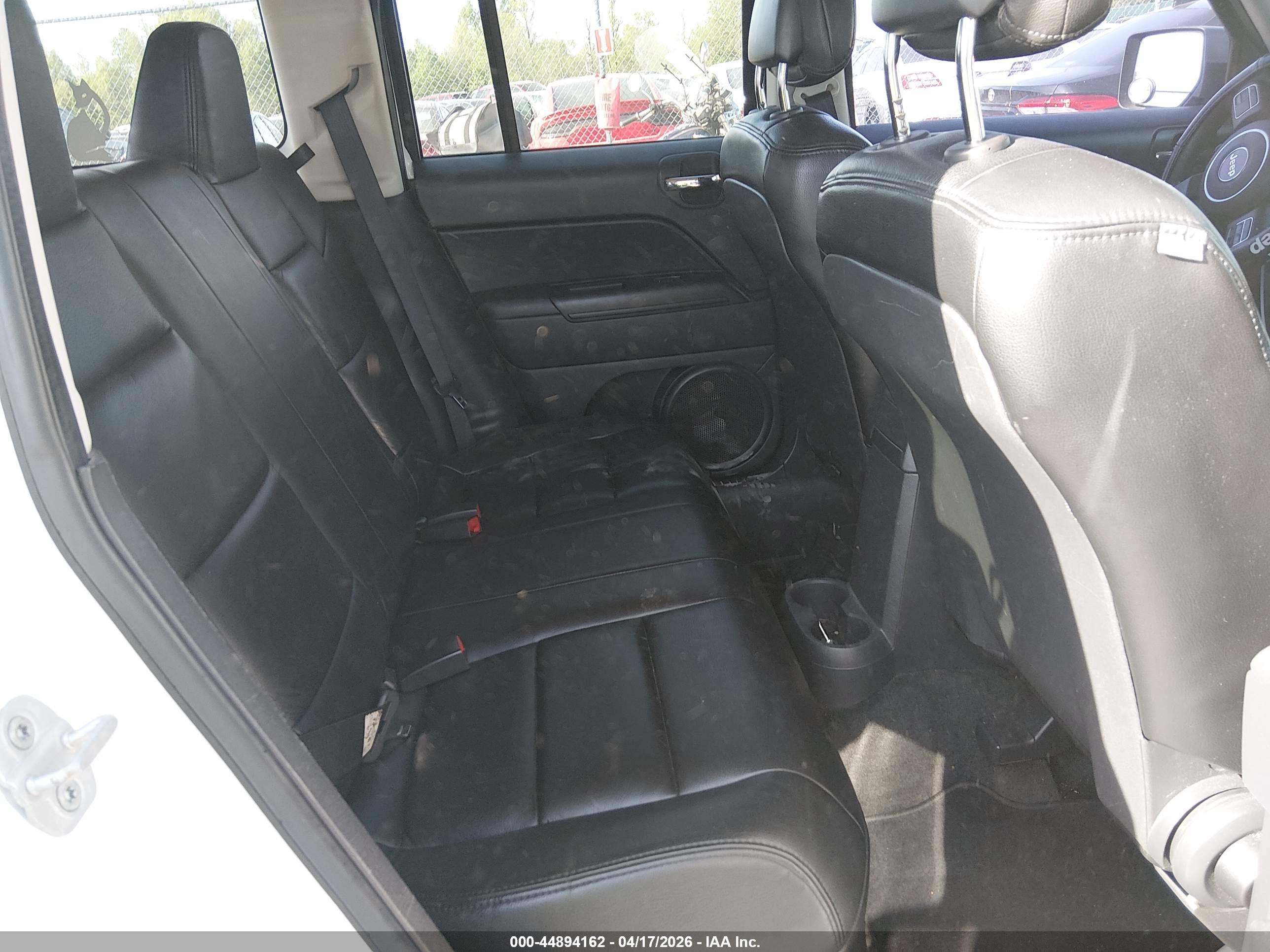 JEEP PATRIOT image 8