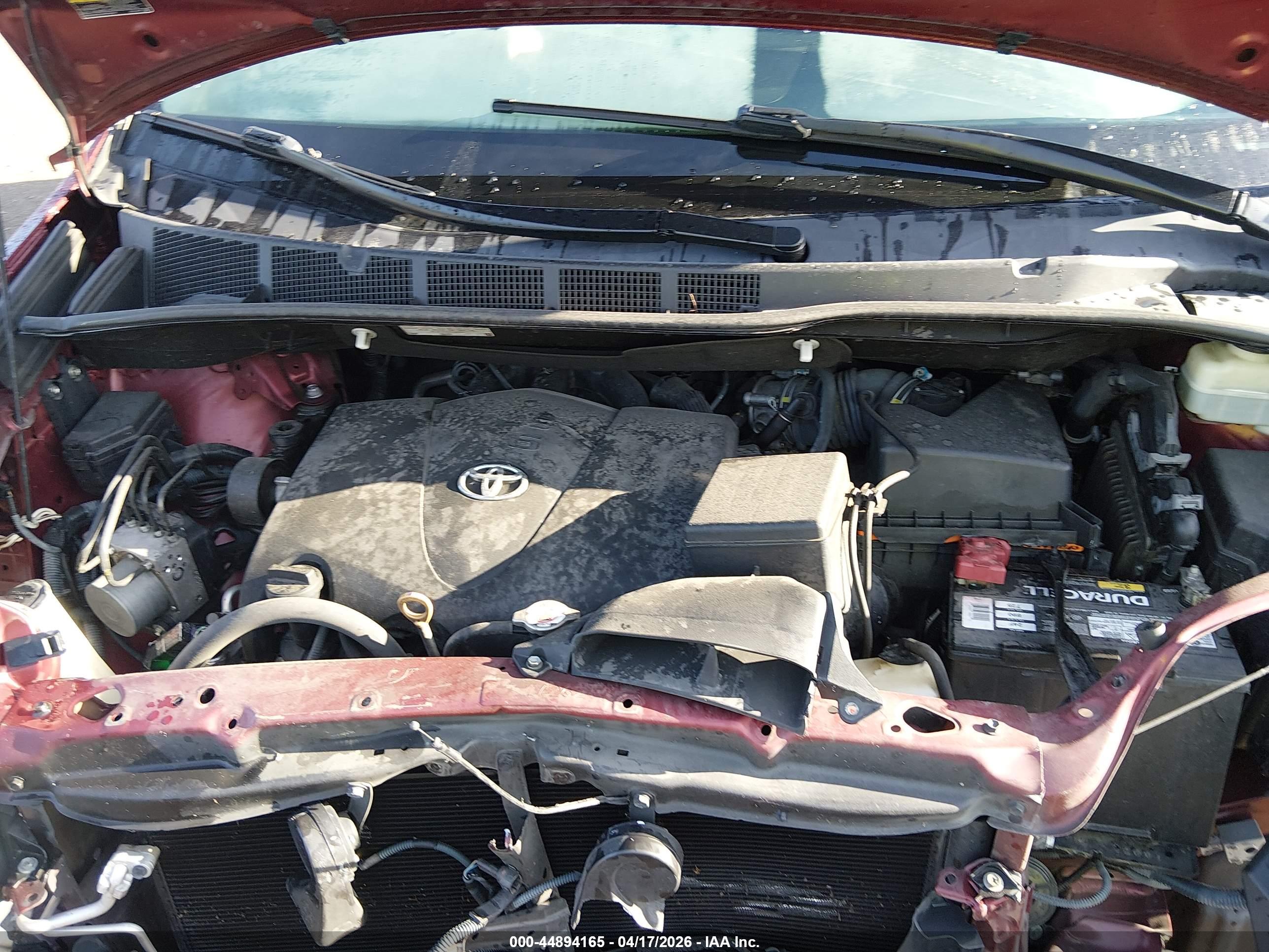 TOYOTA SIENNA image 10