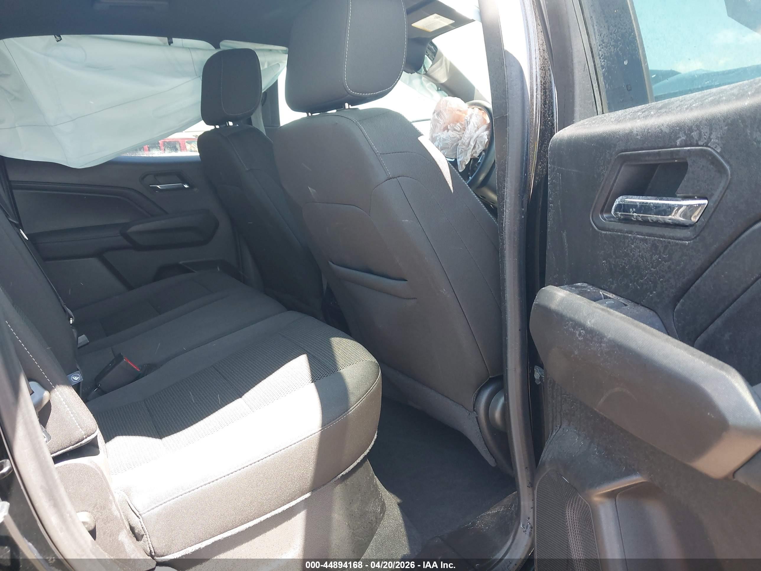 GMC CANYON image 8