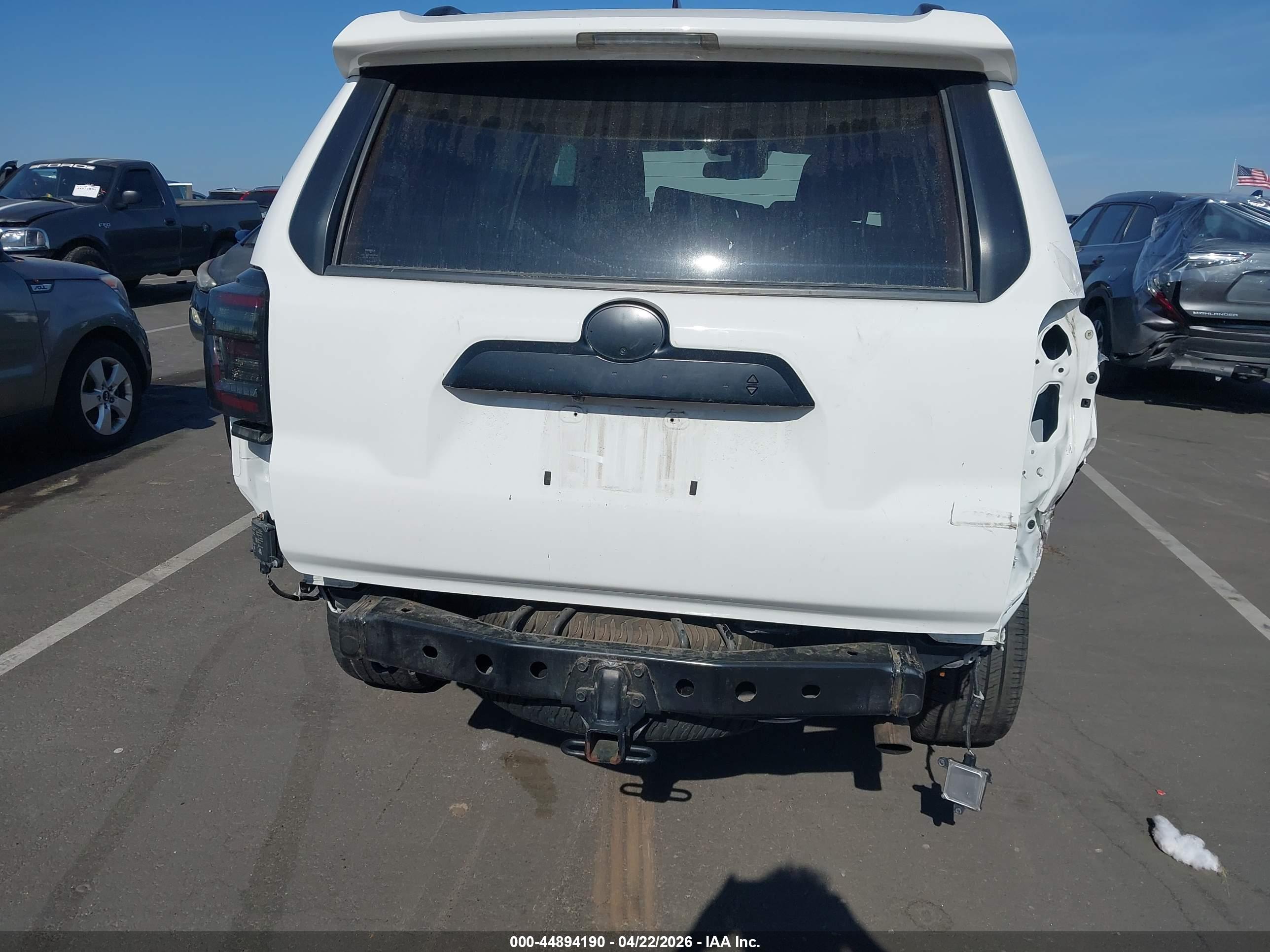 TOYOTA 4RUNNER image 6