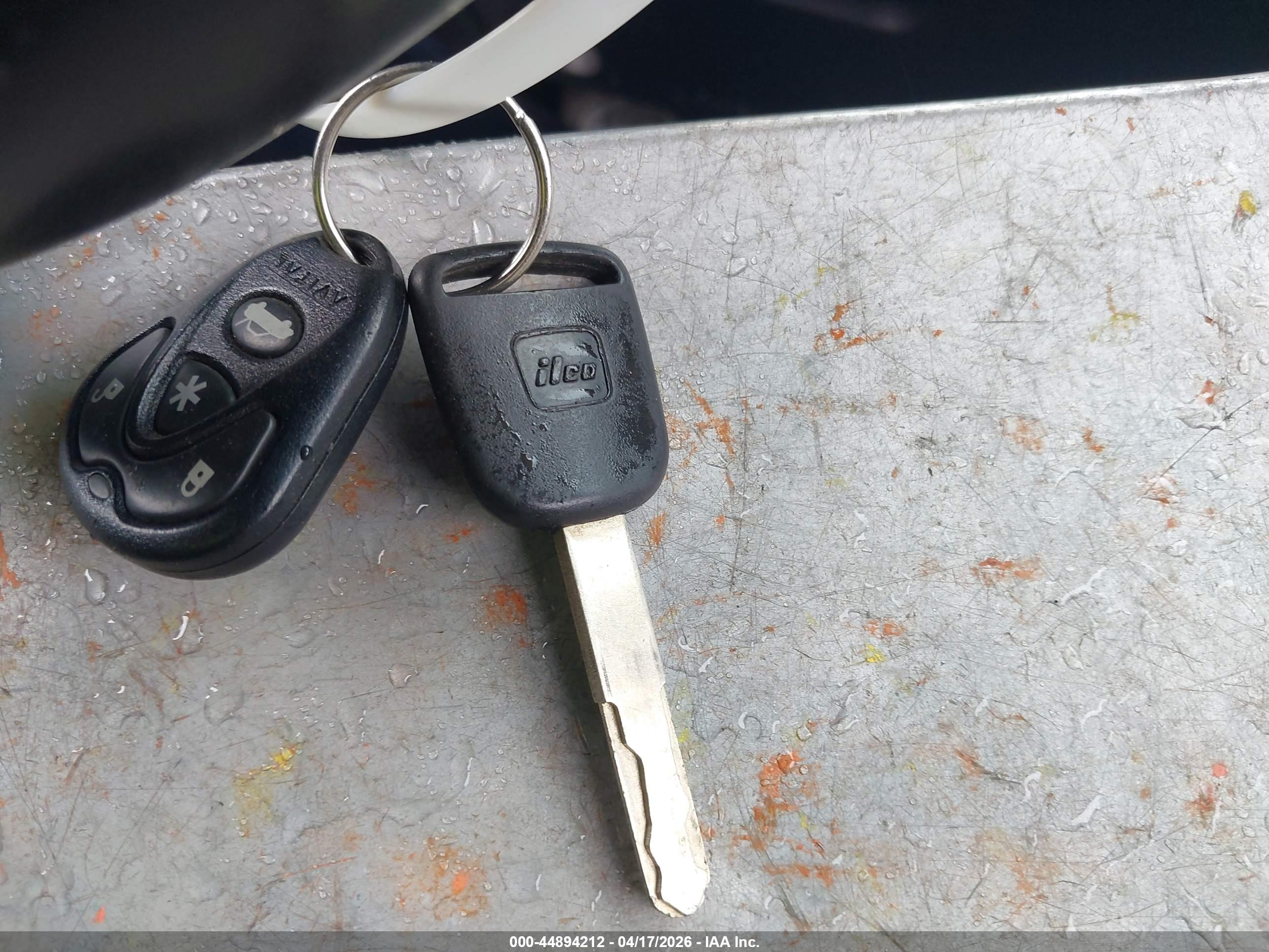 HONDA ELEMENT image 11