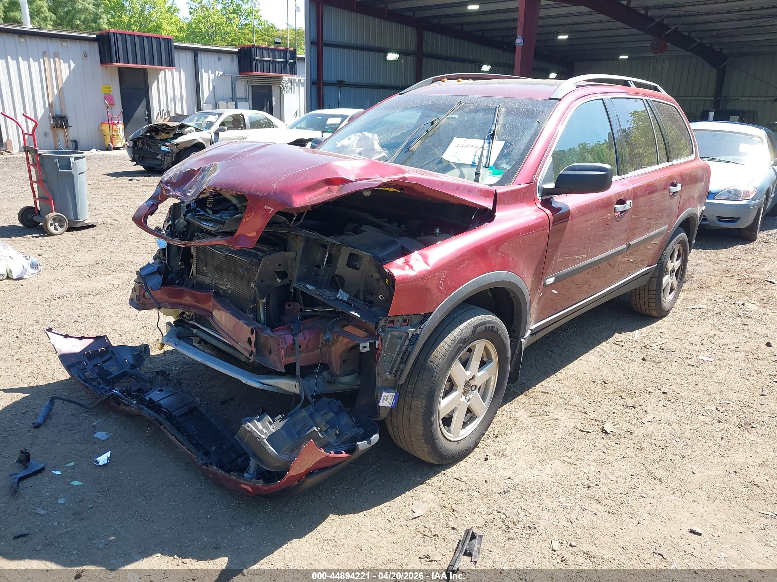 VOLVO XC90 image 2