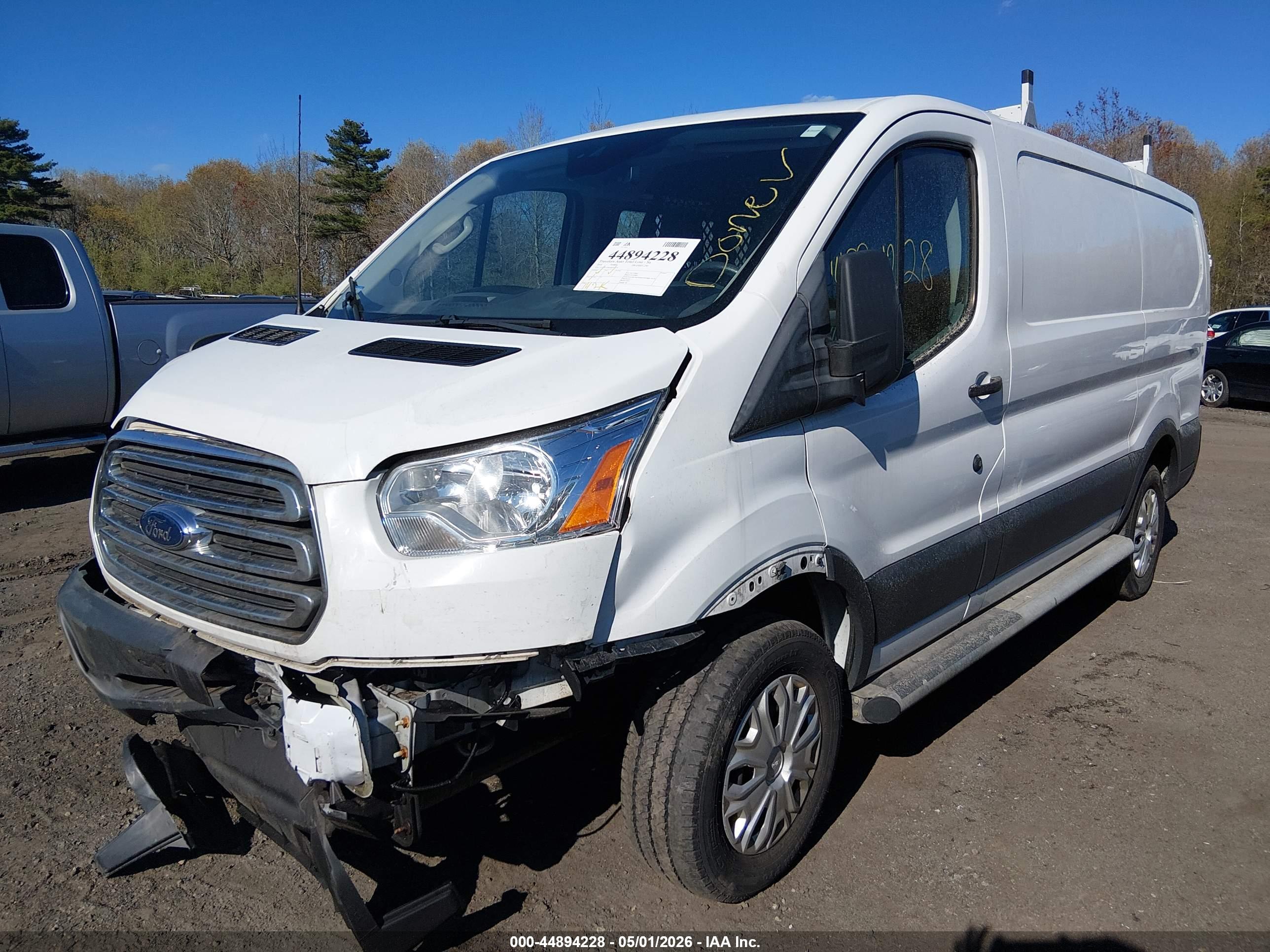 FORD TRANSIT-250 image 2