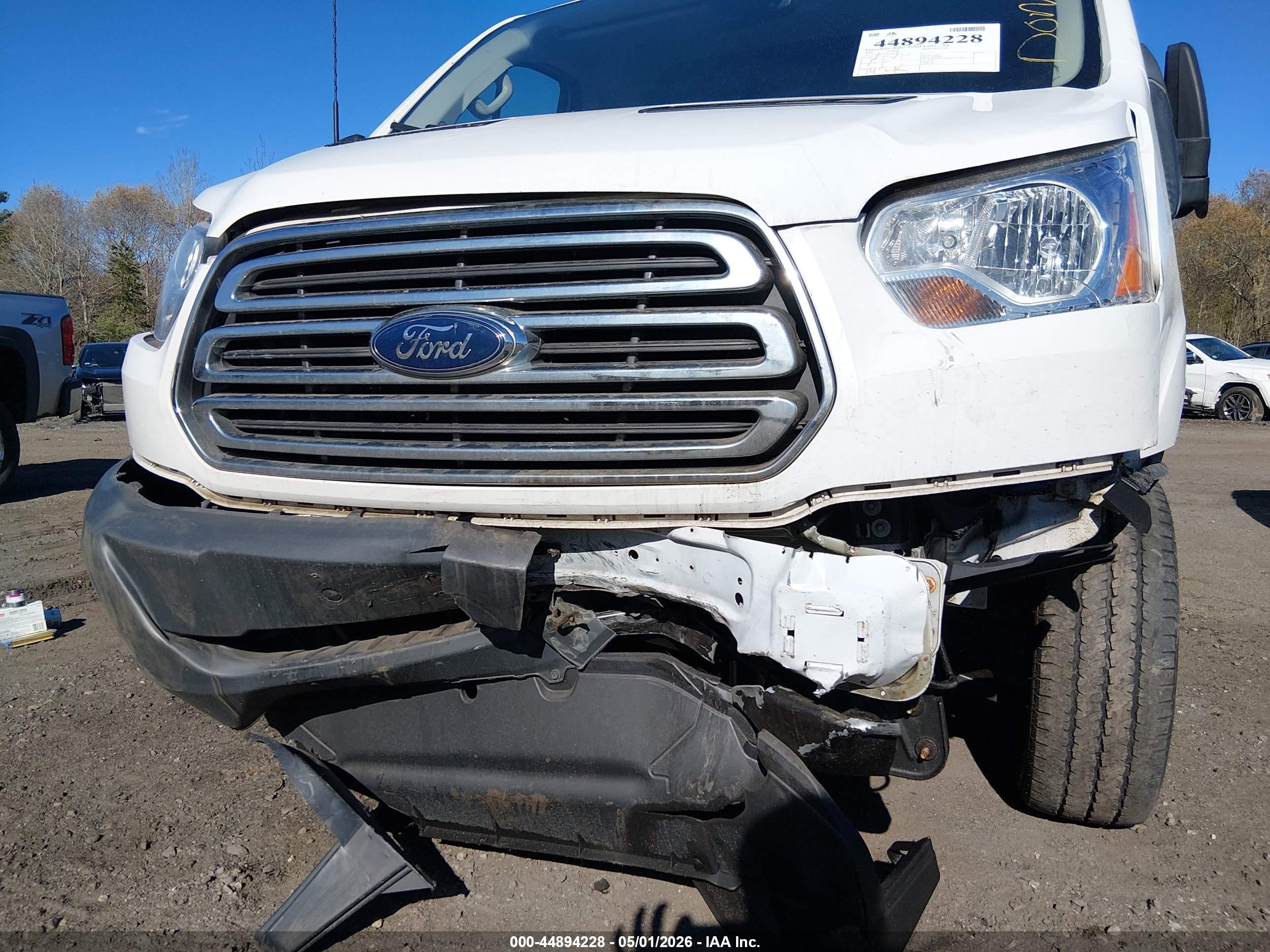 FORD TRANSIT-250 image 6