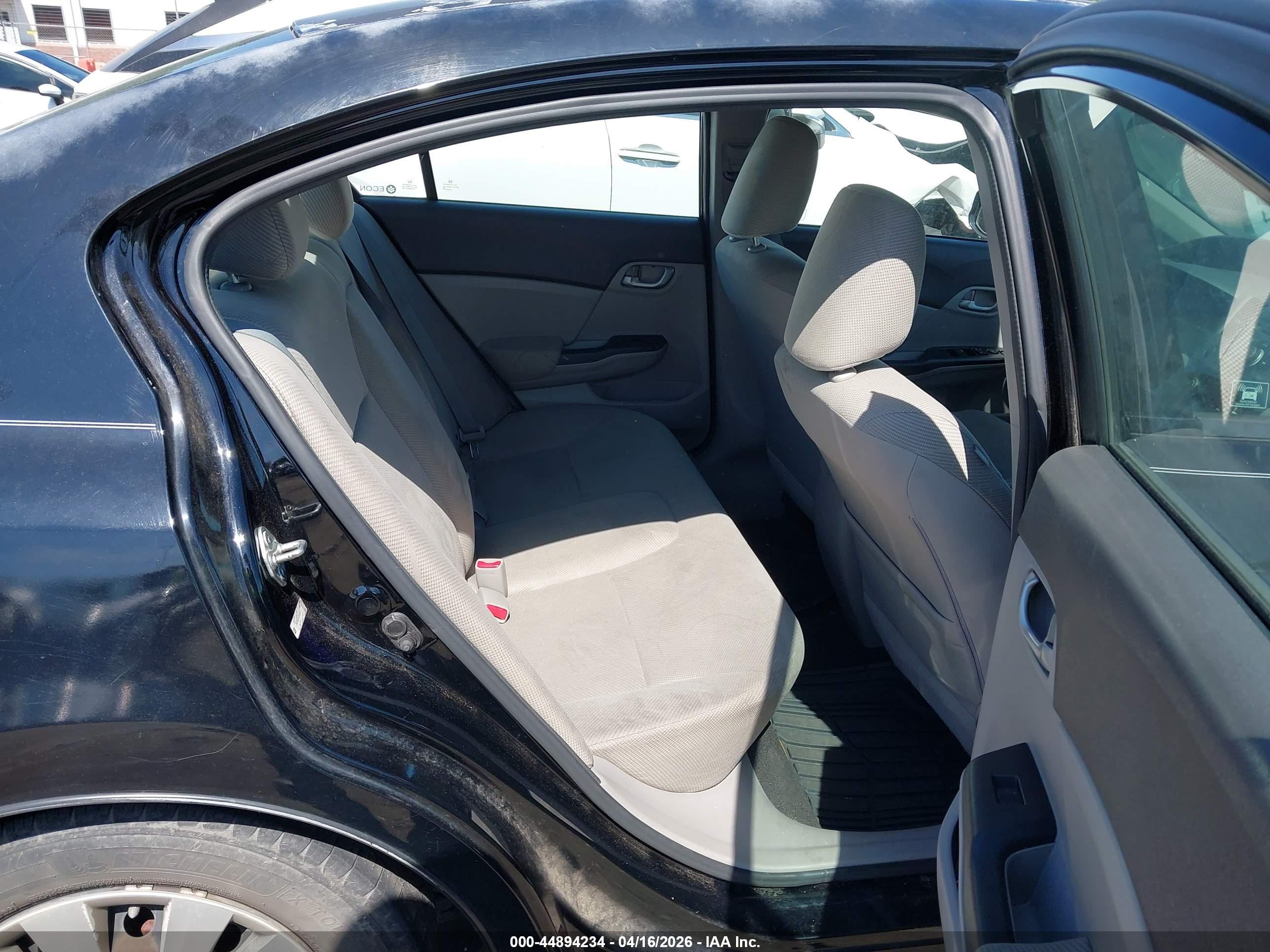 HONDA CIVIC image 8