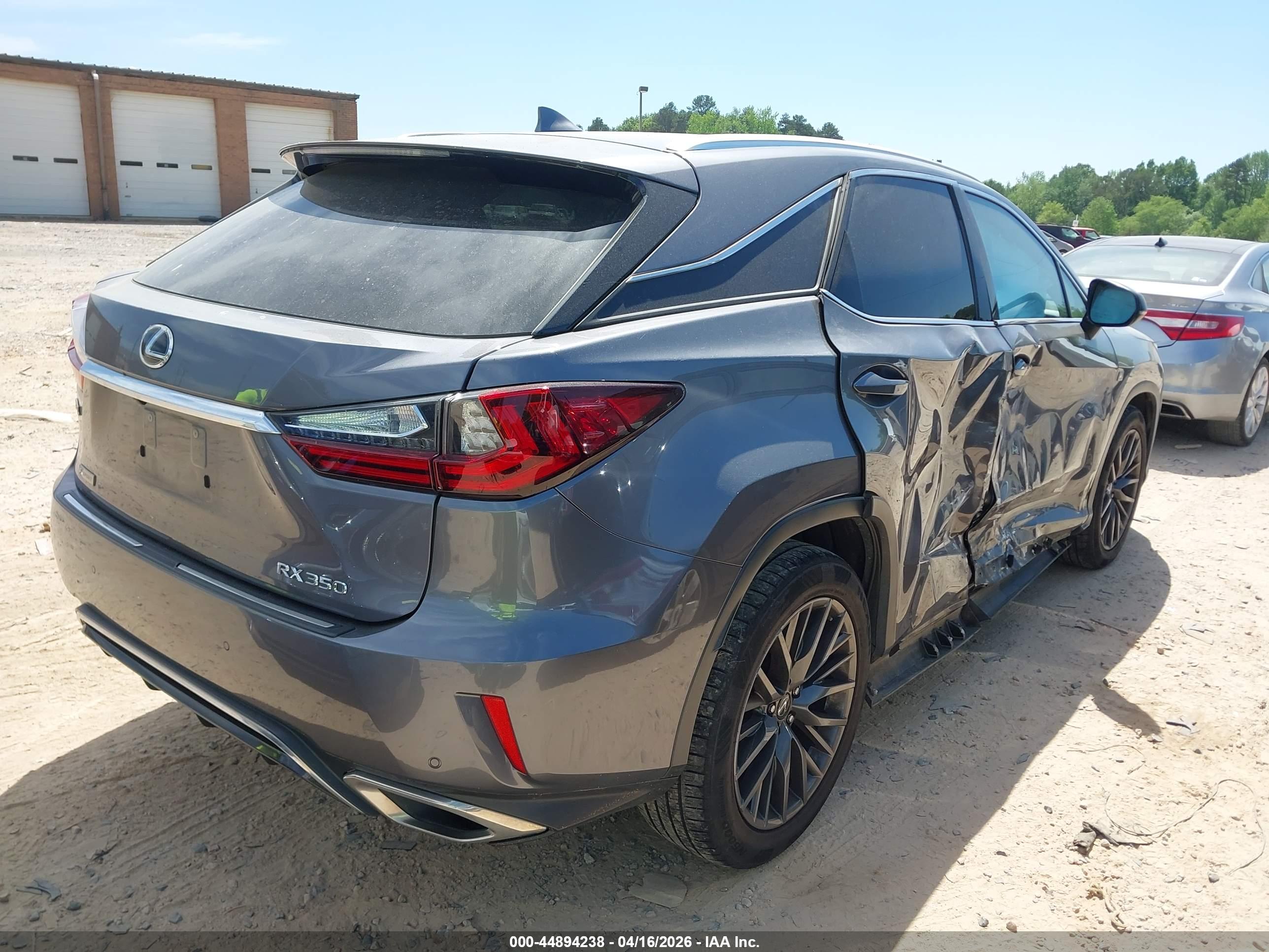 LEXUS RX image 4